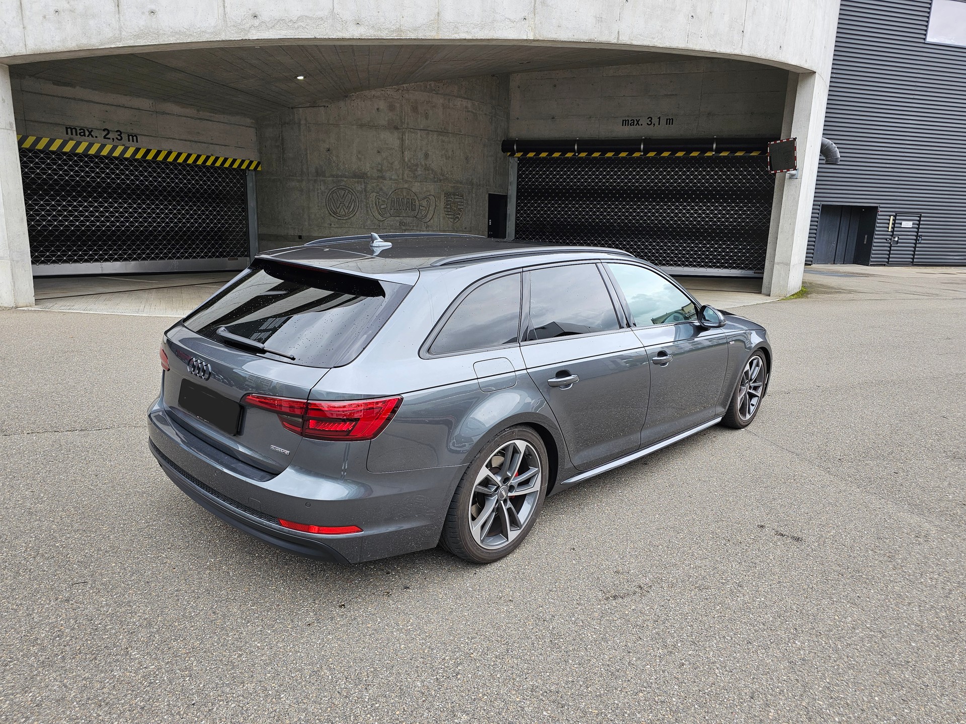 AUDI A4 Avant 2.0 TDI Sport quattro S-tronic-image-2