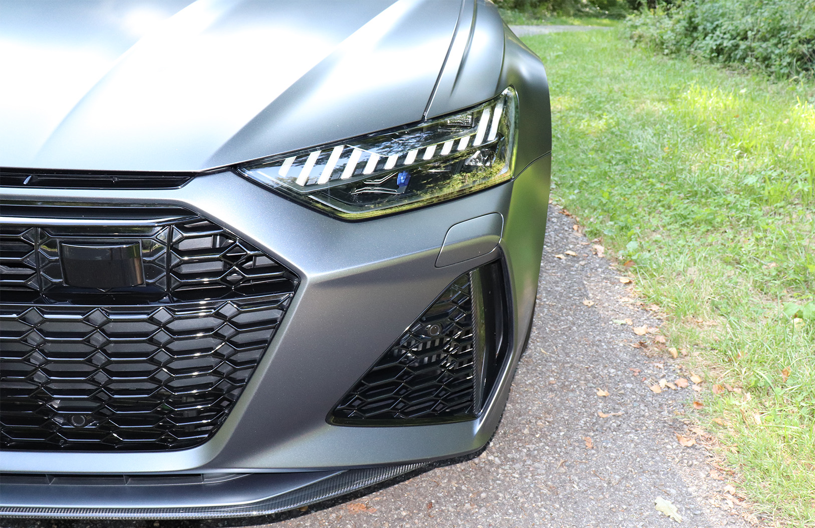 AUDI RS6 Avant 4.0 TFSI V8 quattro-image-4