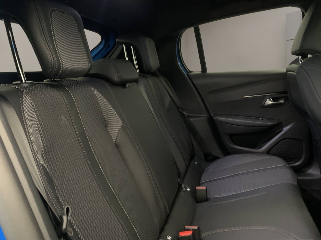 PEUGEOT 208 Essence 130ch EAT8 GT-image-5