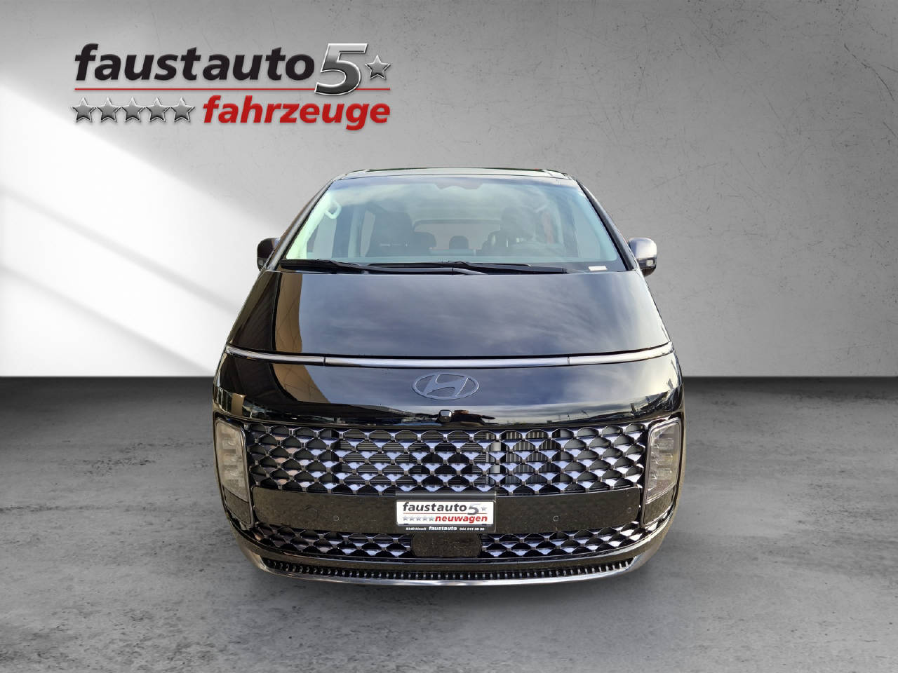 HYUNDAI Staria Premium Vertex 1.6 T-GDi HEV MY25-image-1