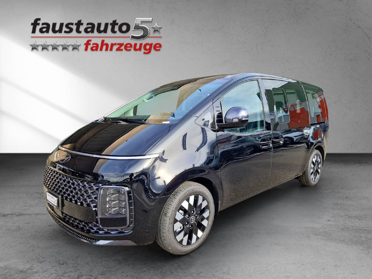 HYUNDAI Staria Premium Vertex 1.6 T-GDi HEV MY25