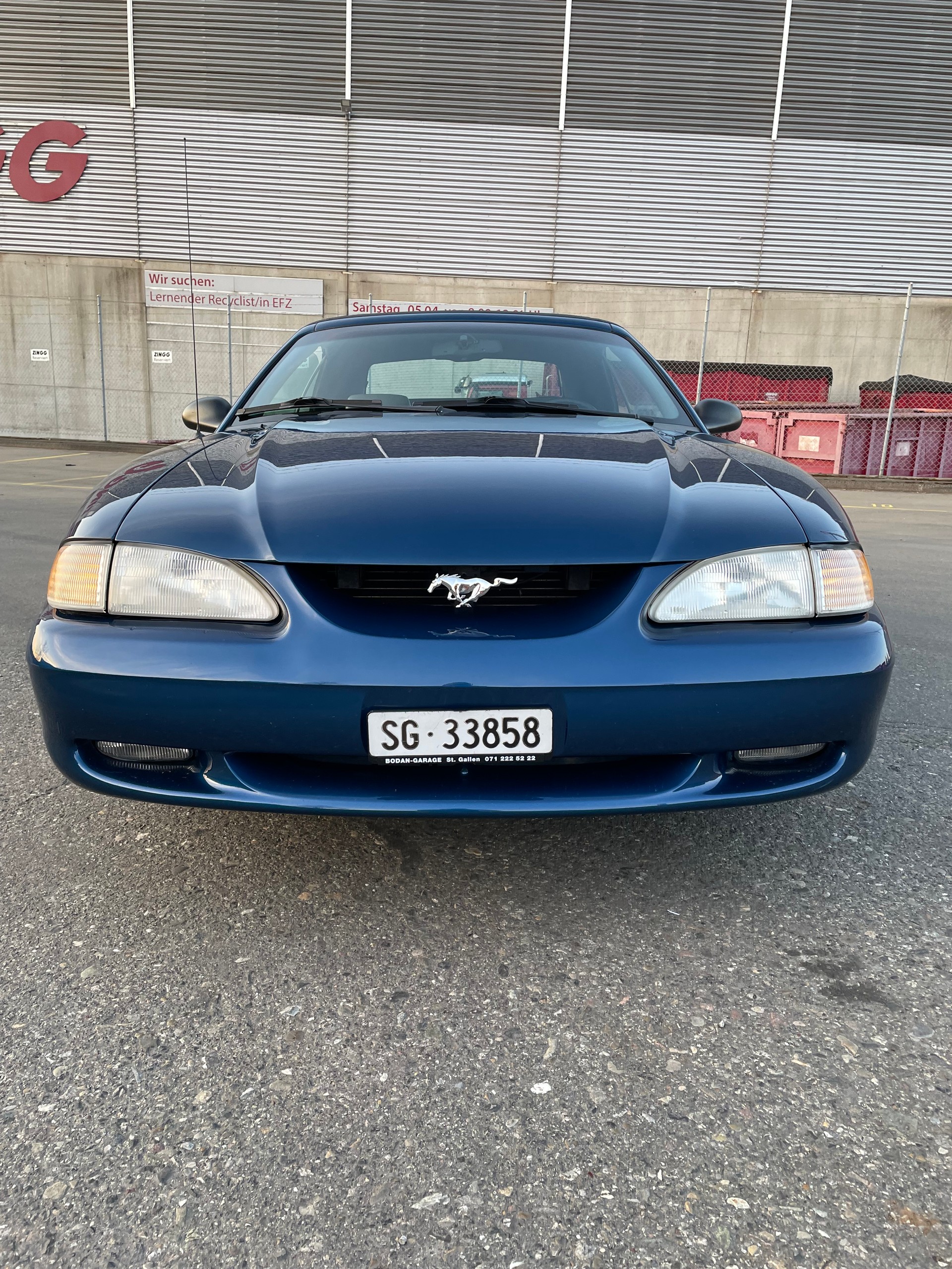 FORD Mustang GT Convertible-image-11