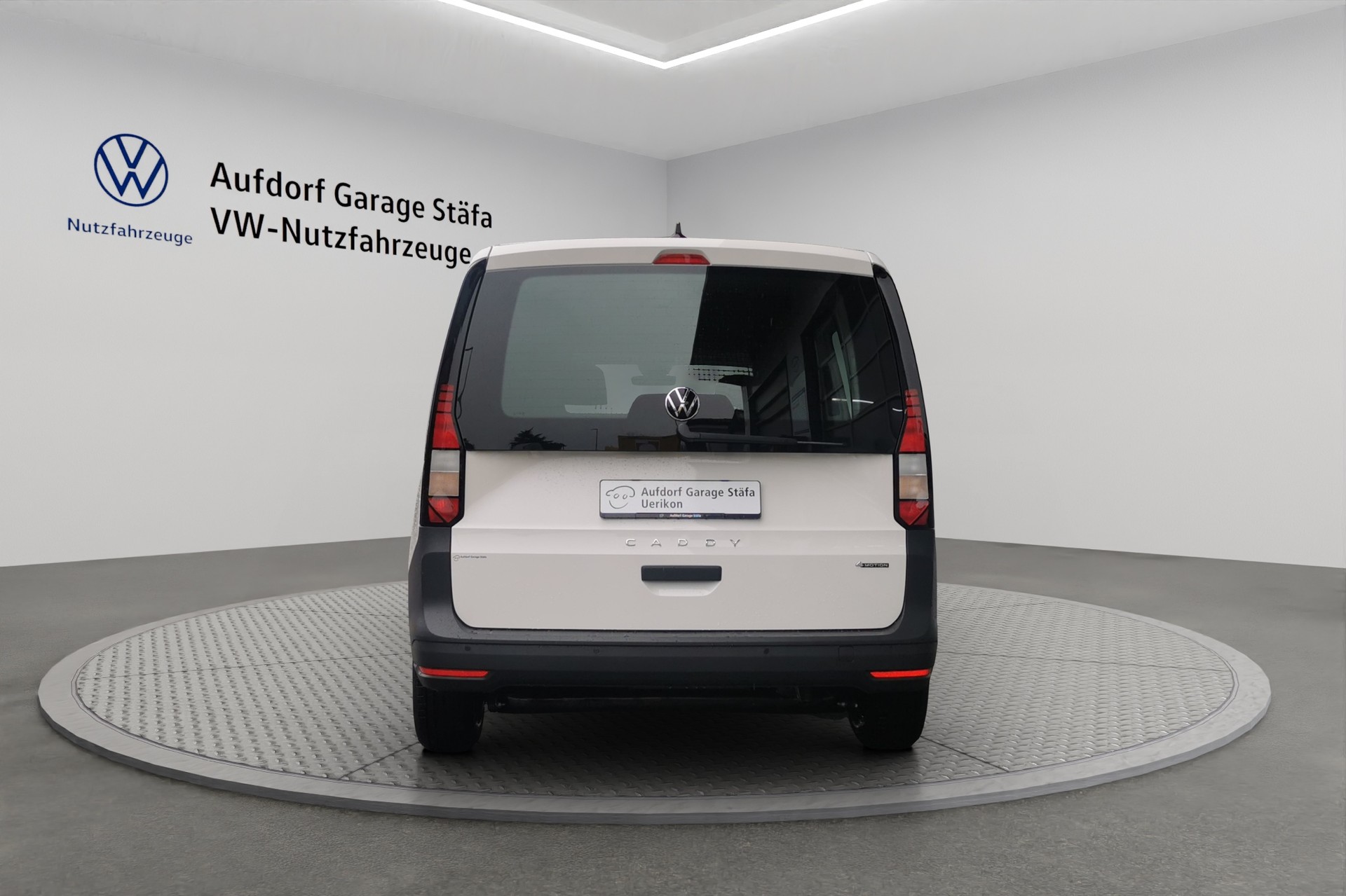VW Caddy Cargo 2.0TDI 4Motion-image-3