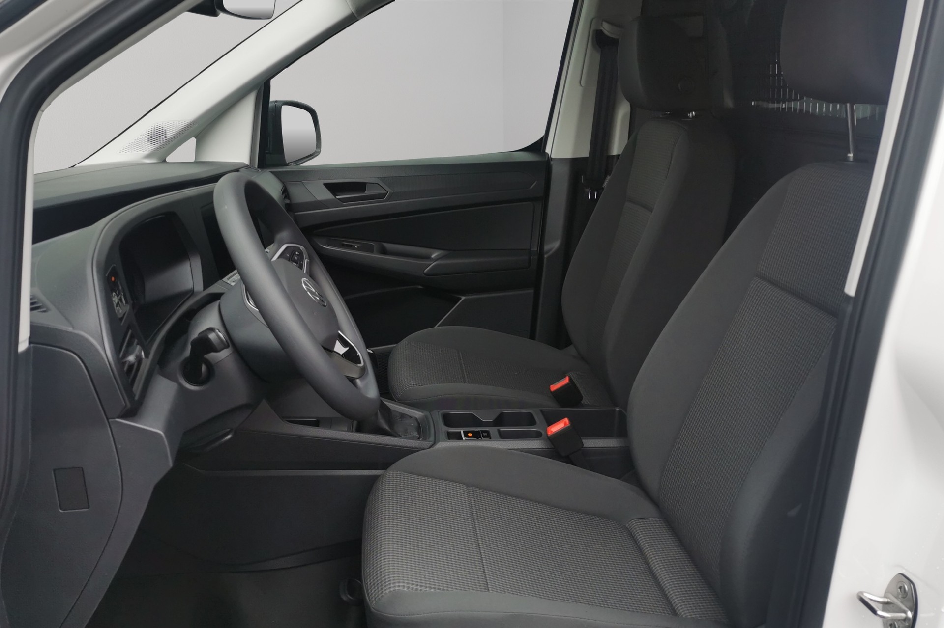 VW Caddy Cargo 2.0TDI 4Motion-image-8