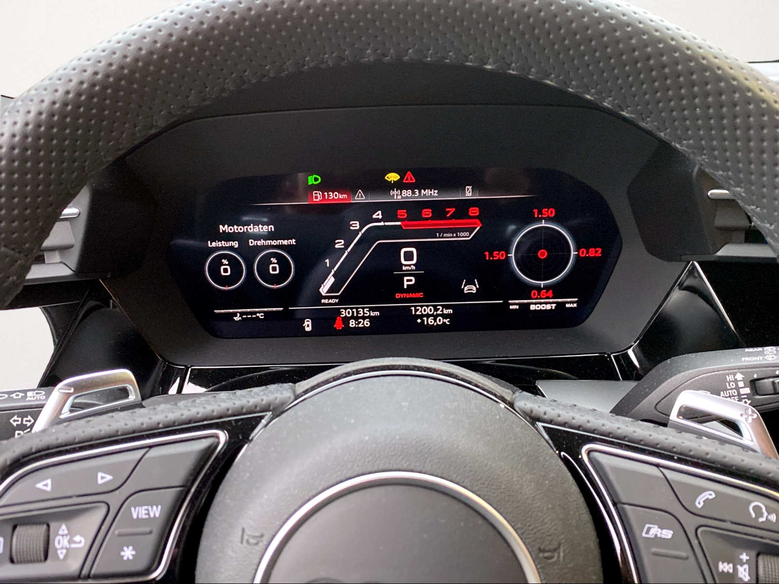 AUDI RS3 Sportback 2.5 TSI quattro S-tronic-image-2
