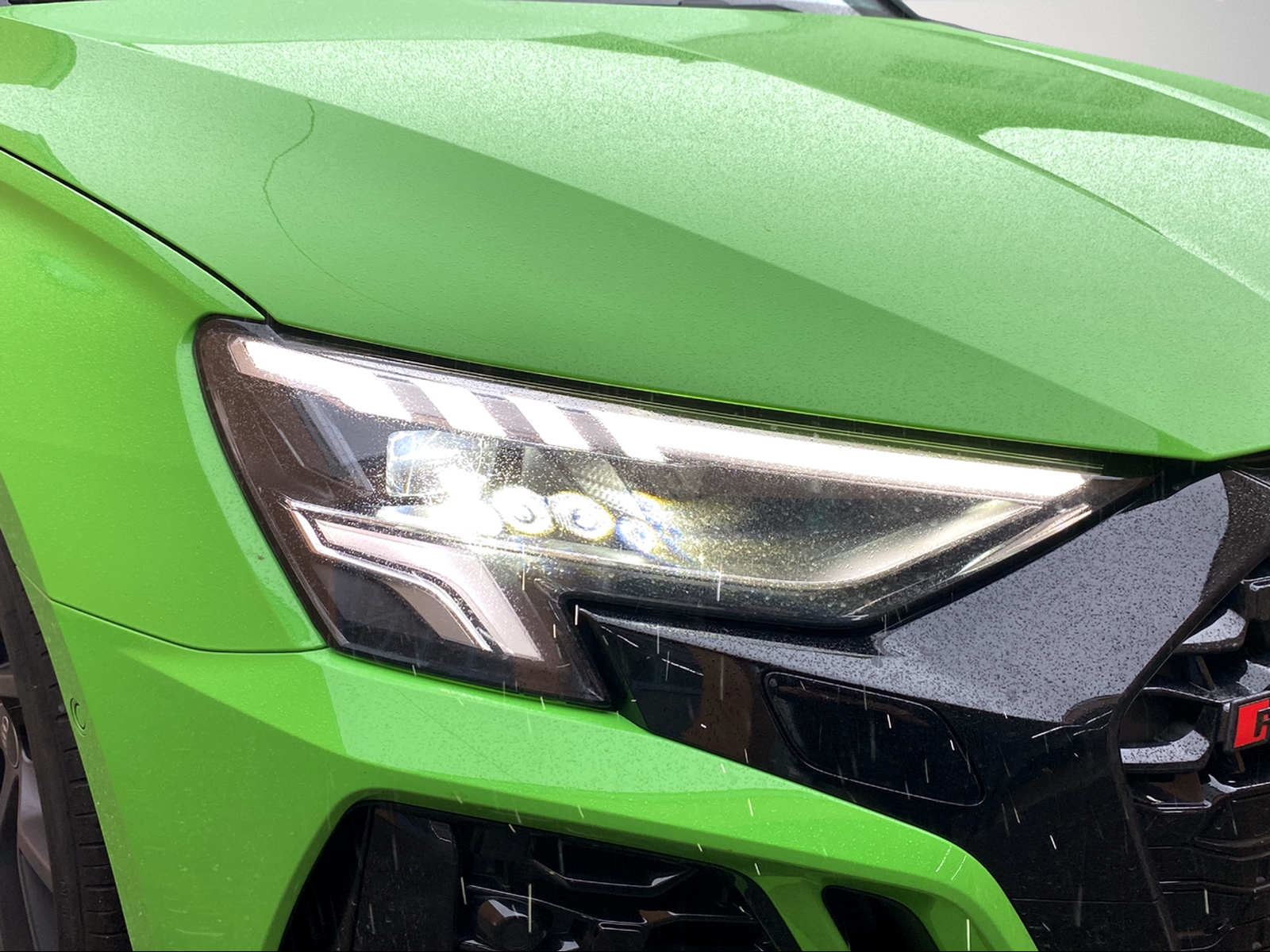 AUDI RS3 Sportback 2.5 TSI quattro S-tronic-image-9