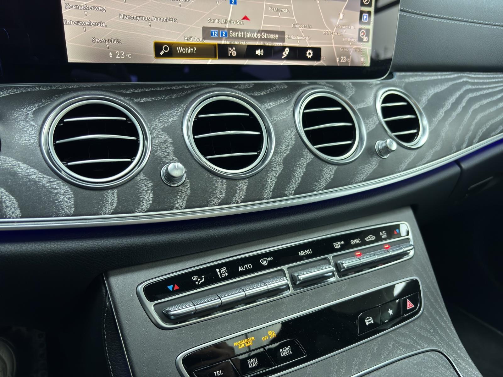 MERCEDES-BENZ E 400 d AMG Line 4matic Kombi-image-14