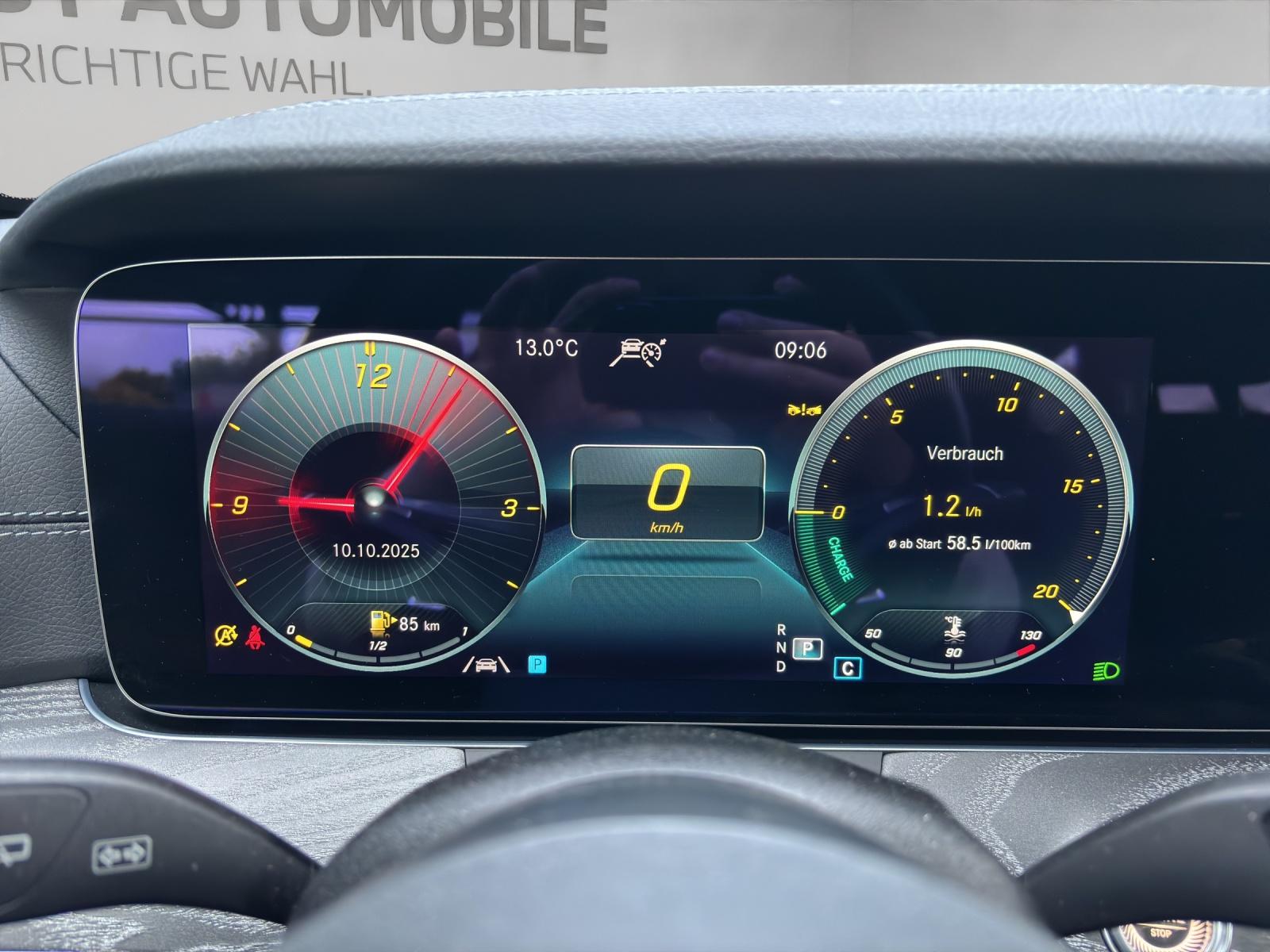MERCEDES-BENZ E 400 d AMG Line 4matic Kombi-image-8