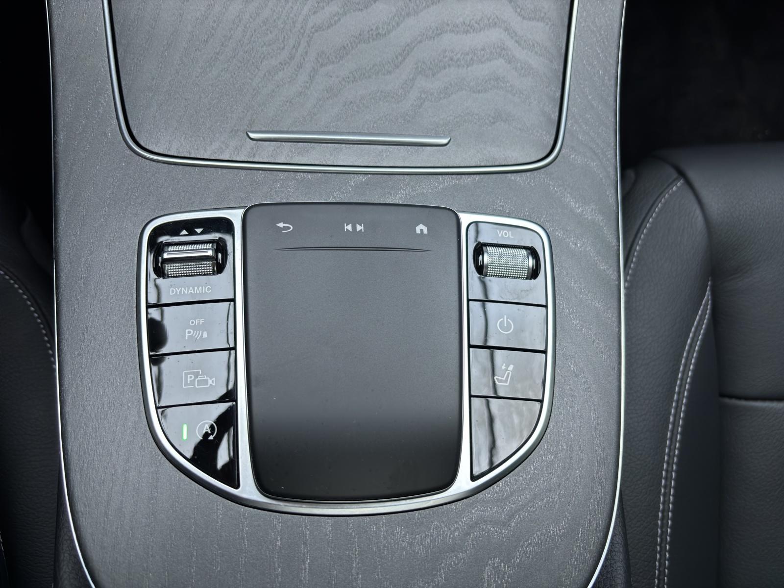 MERCEDES-BENZ E 400 d AMG Line 4matic Kombi-image-7