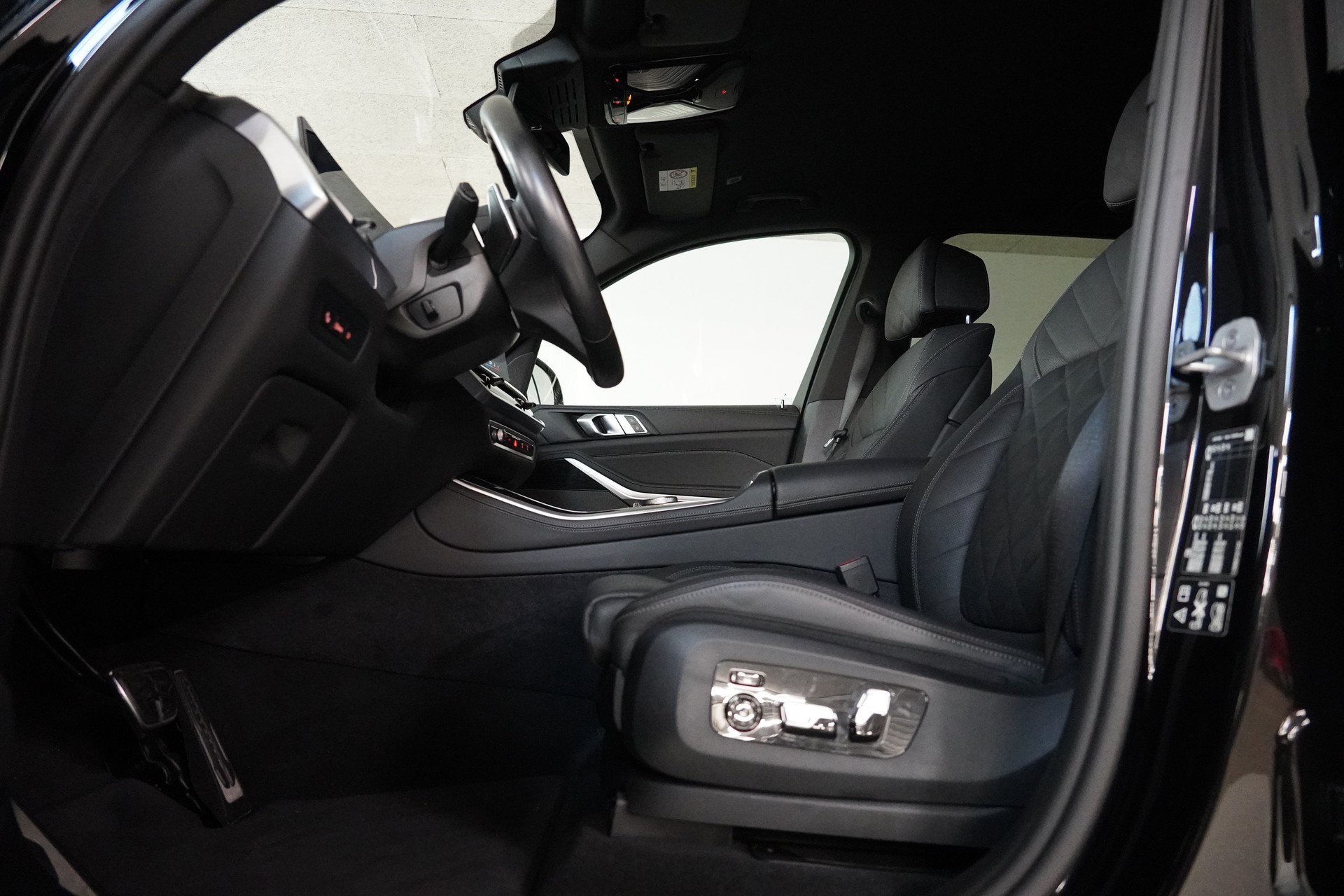 BMW X5 xDrive 48V 30d M Sport Steptronic-image-10