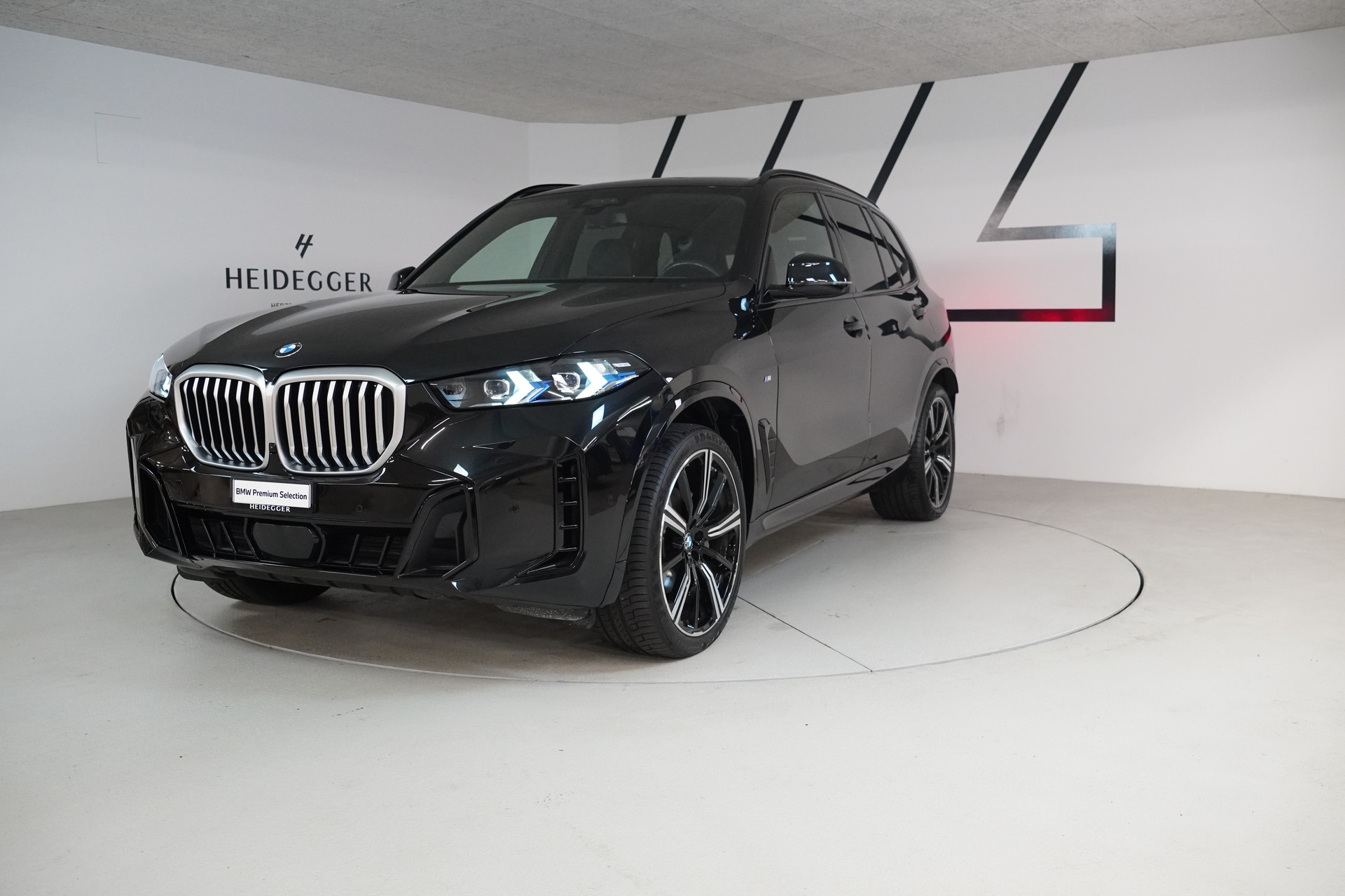 BMW X5 xDrive 48V 30d M Sport Steptronic-image-0
