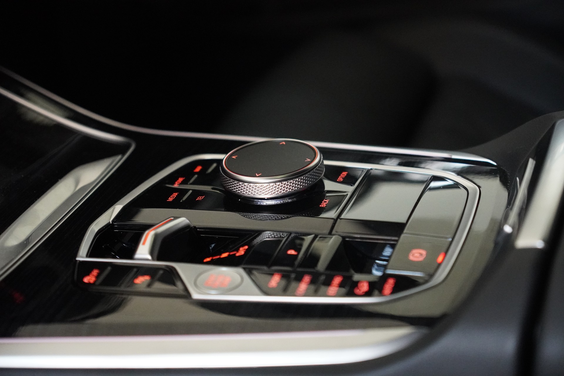 BMW X5 xDrive 48V 30d M Sport Steptronic-image-12