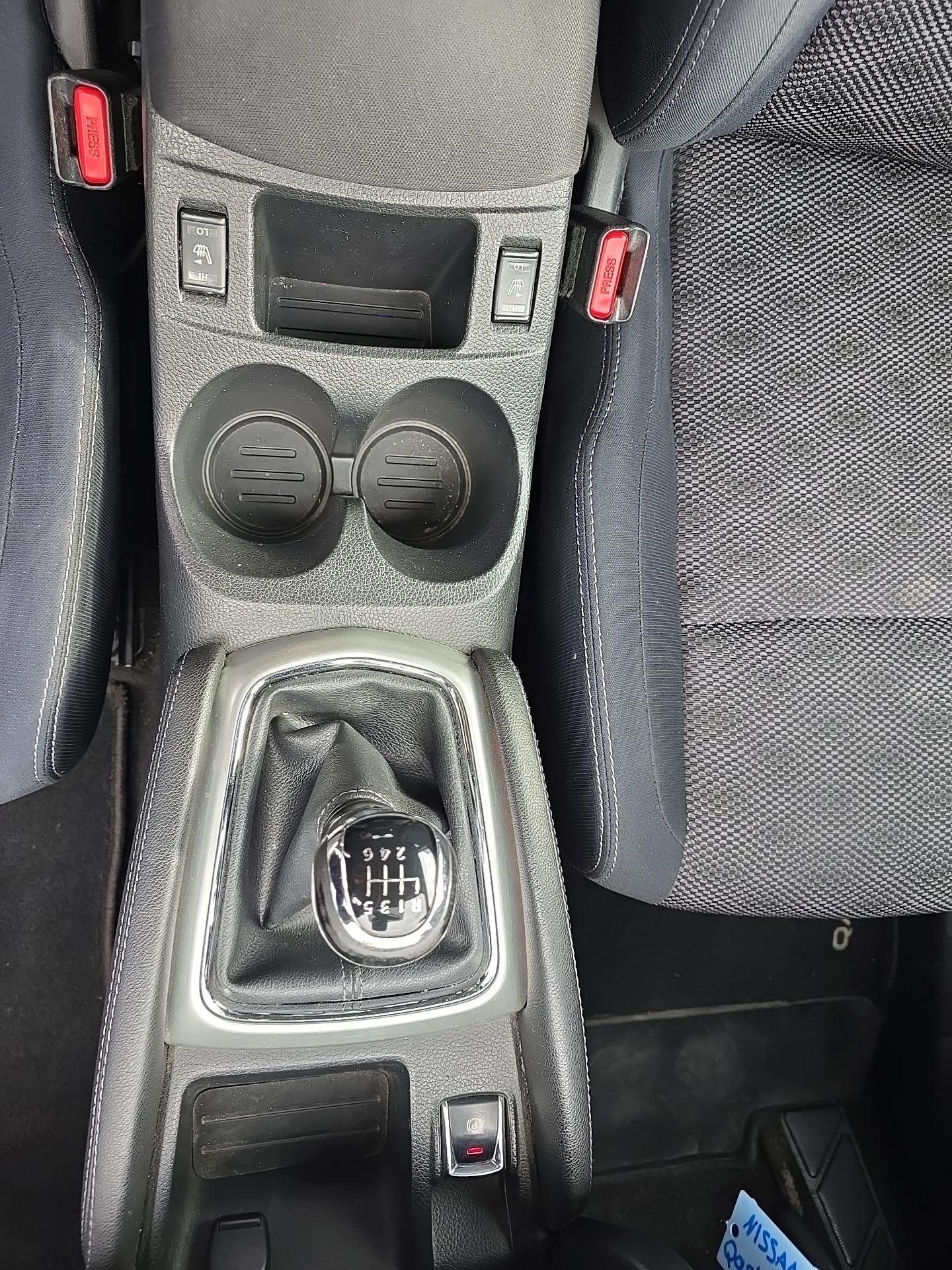 NISSAN Qashqai 1.2 DIG-T acenta-image-11