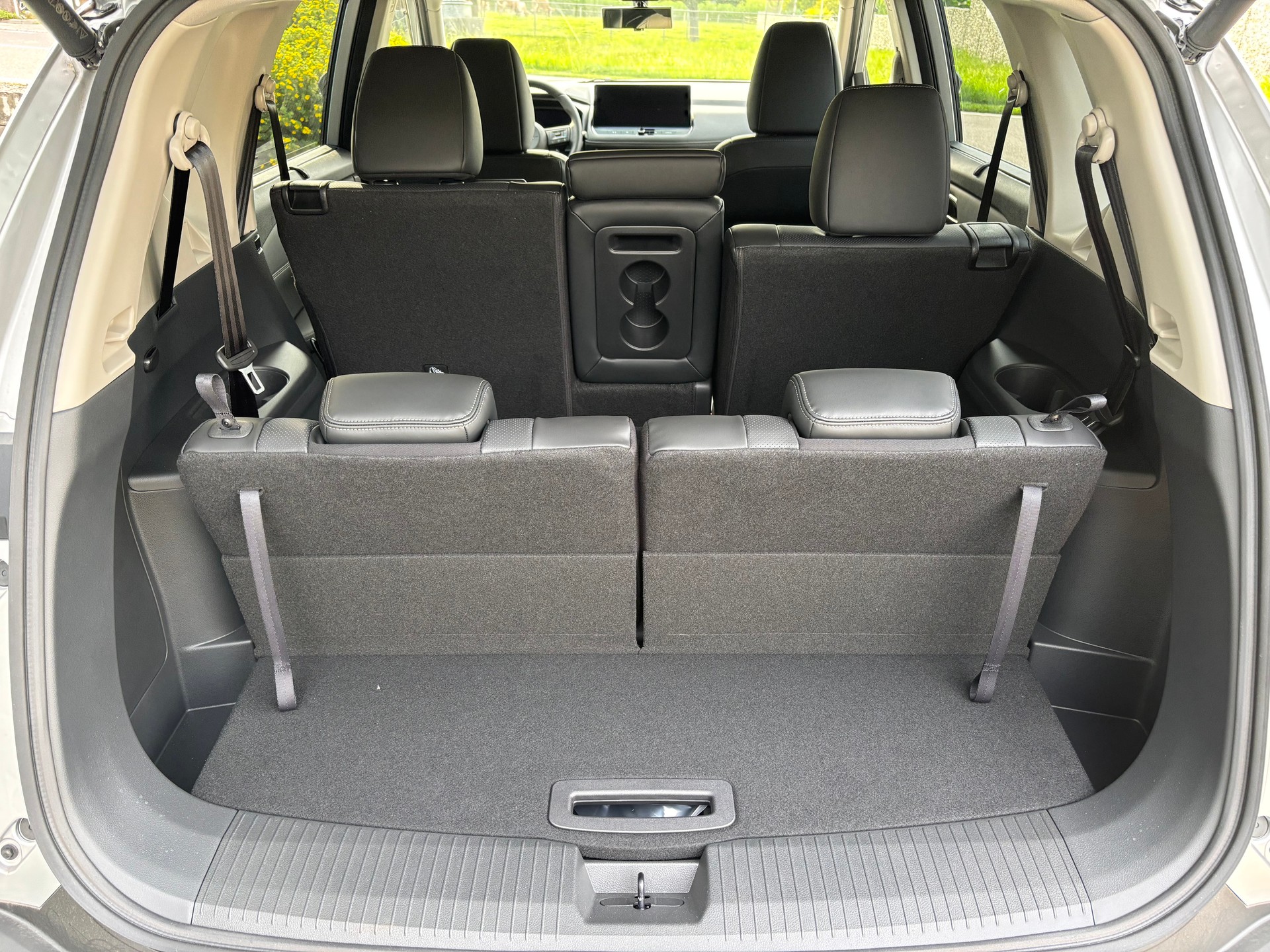 NISSAN X-Trail 1.5 4WD 7Plätzer Tekna+-image-5