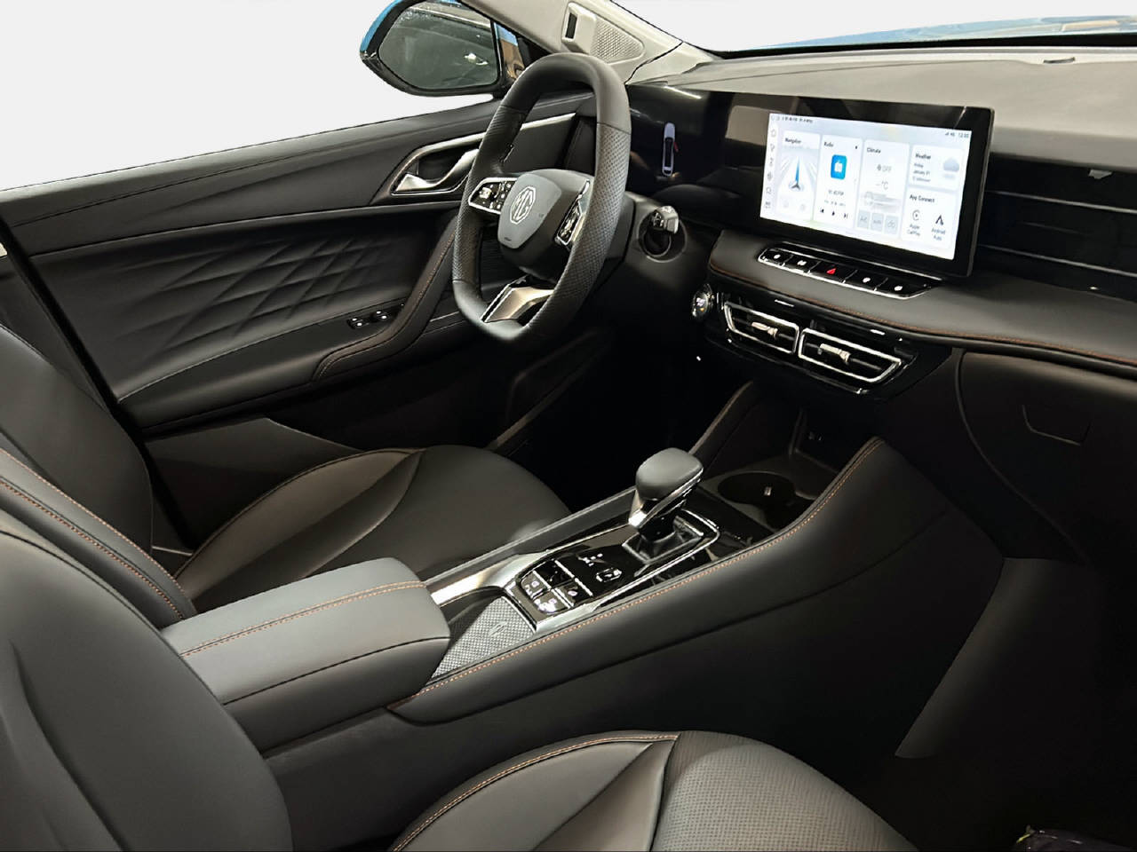 MG HS 1.5 Vti-Tech Luxury-image-12