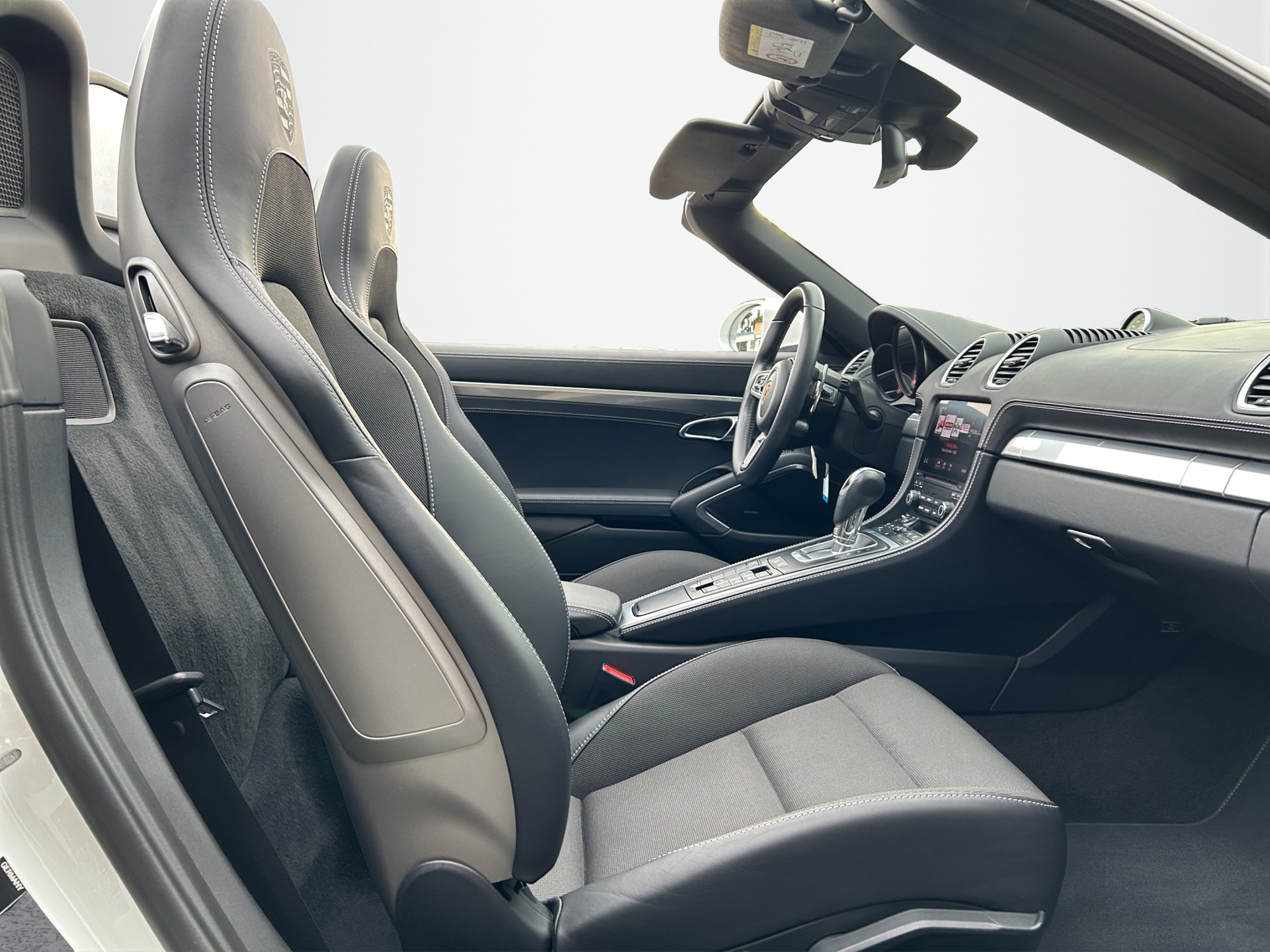PORSCHE 718 Boxster S 2.5 PDK-image-12