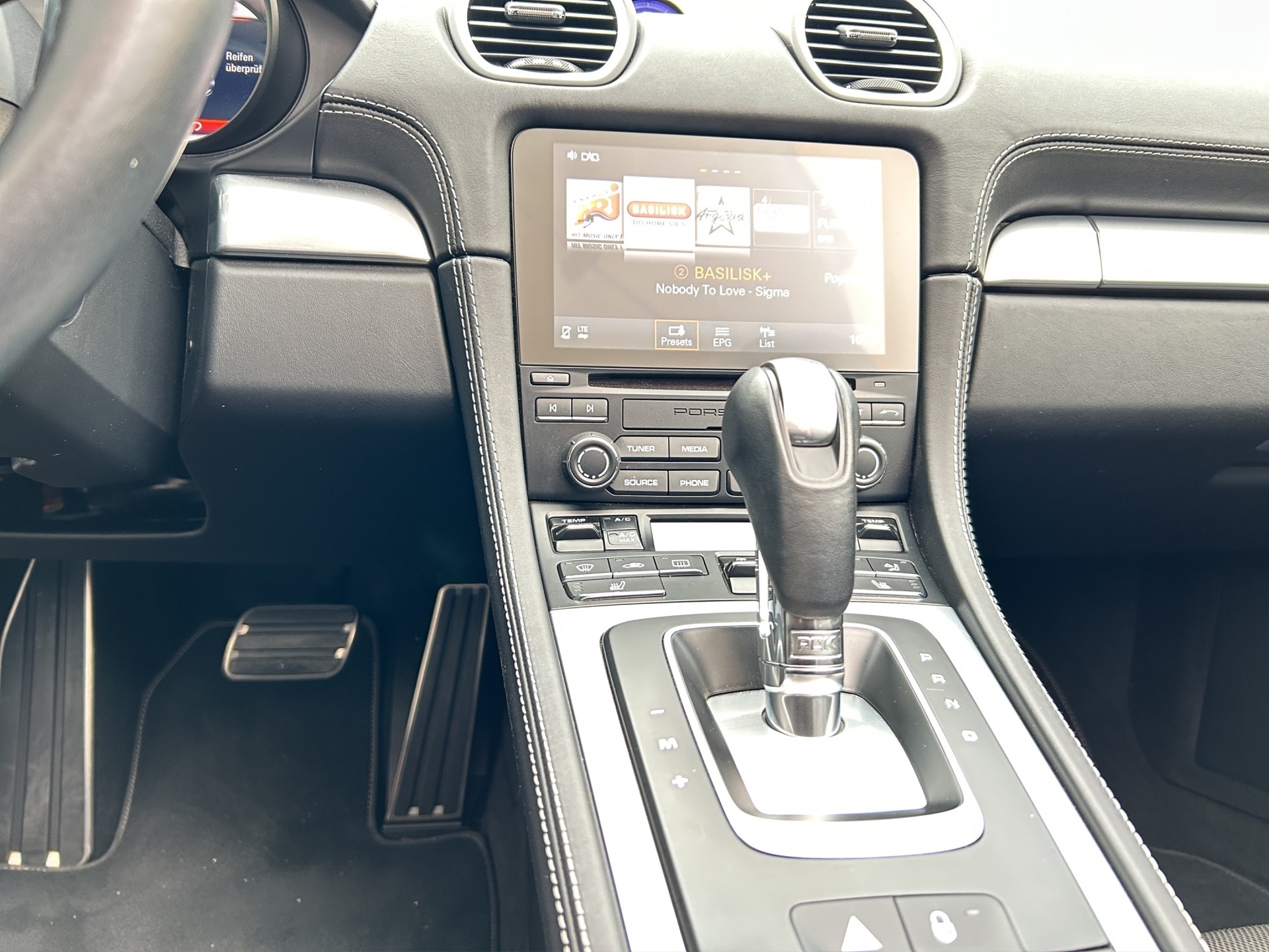 PORSCHE 718 Boxster S 2.5 PDK-image-14