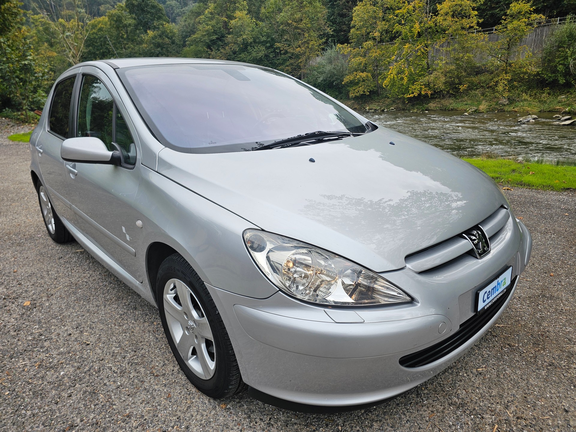 PEUGEOT 307 2.0 16V Black&Silver Edition aus 2ter Hand *** Inkl. frischer MFK *** Kupplung neu ersetzt ***-image-1