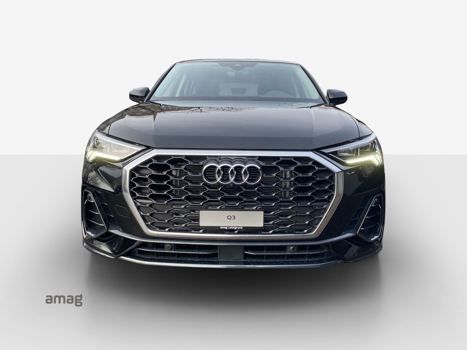 AUDI Q3 Sportback 35 TFSI Attraction S-tronic-image-6
