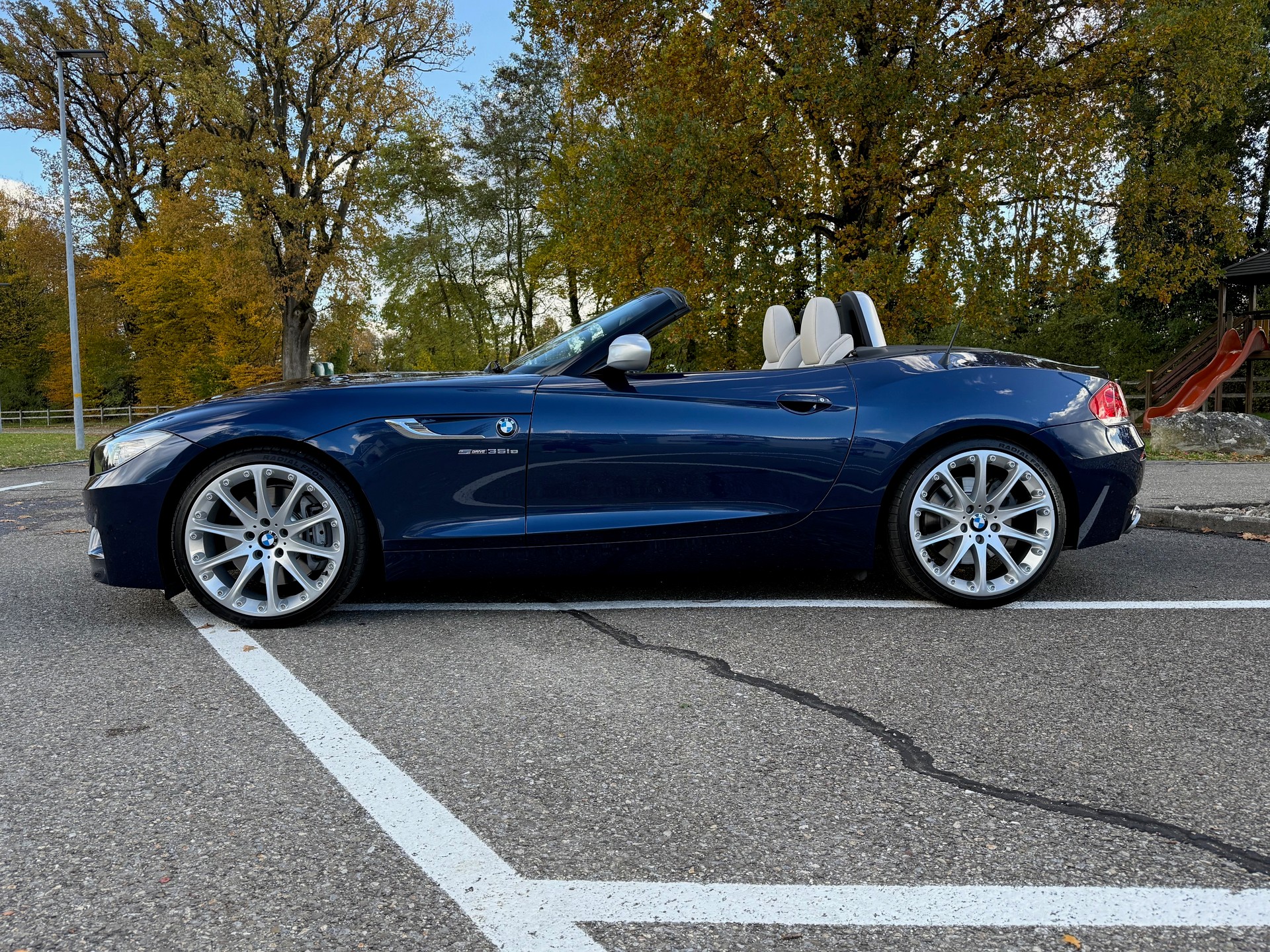 BMW Z4 sDrive35is DKG-image-2
