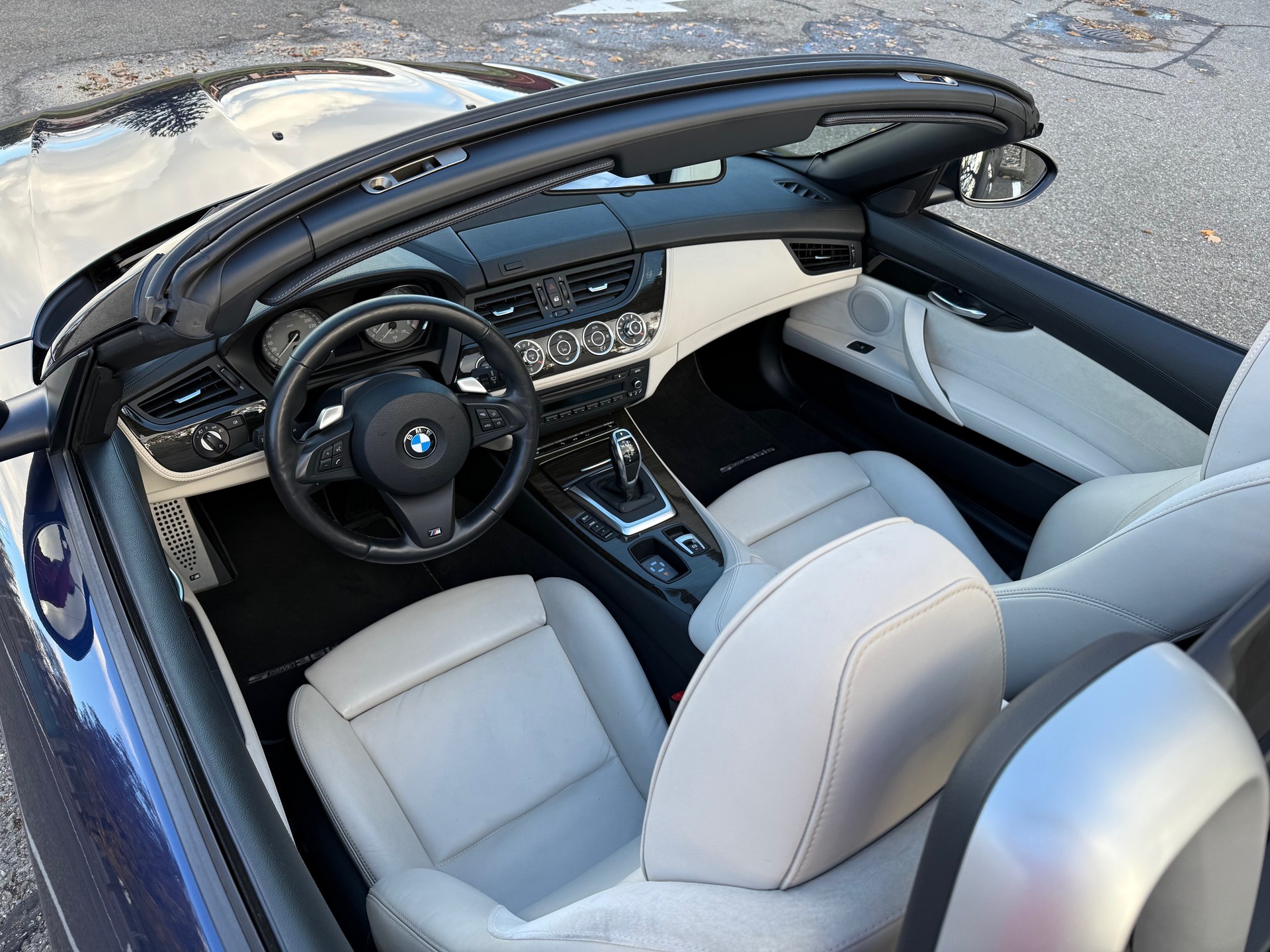 BMW Z4 sDrive35is DKG-image-10