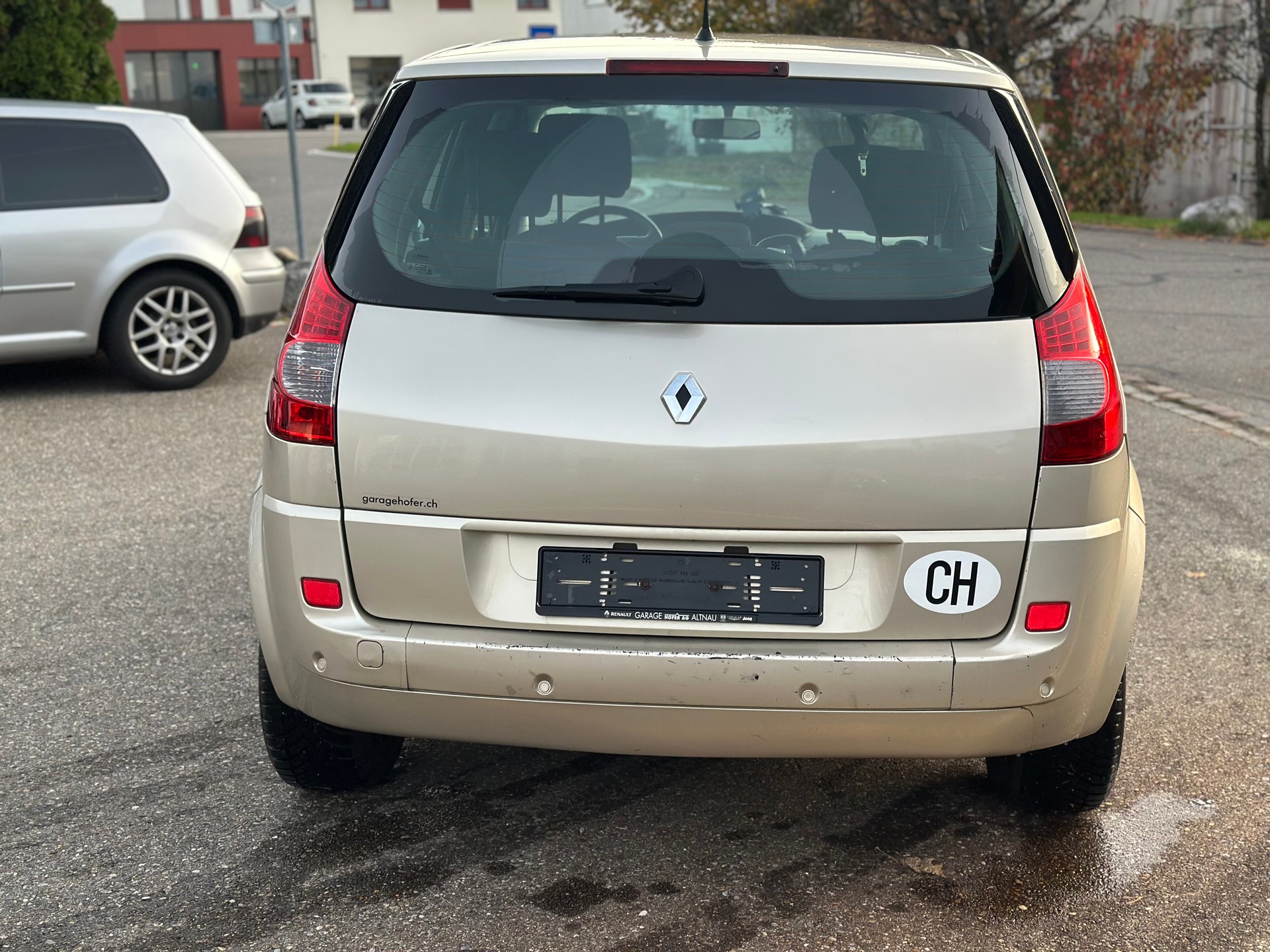 RENAULT Scénic 2.0 16V Dynamique-image-5