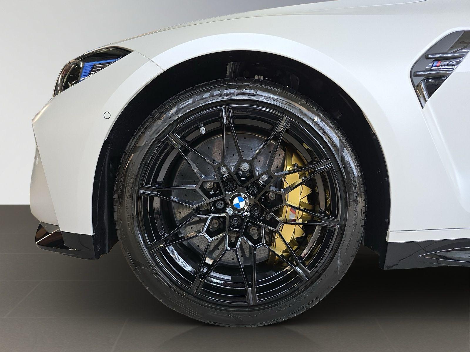 BMW M4 Cabrio Competition M xDrive-image-8