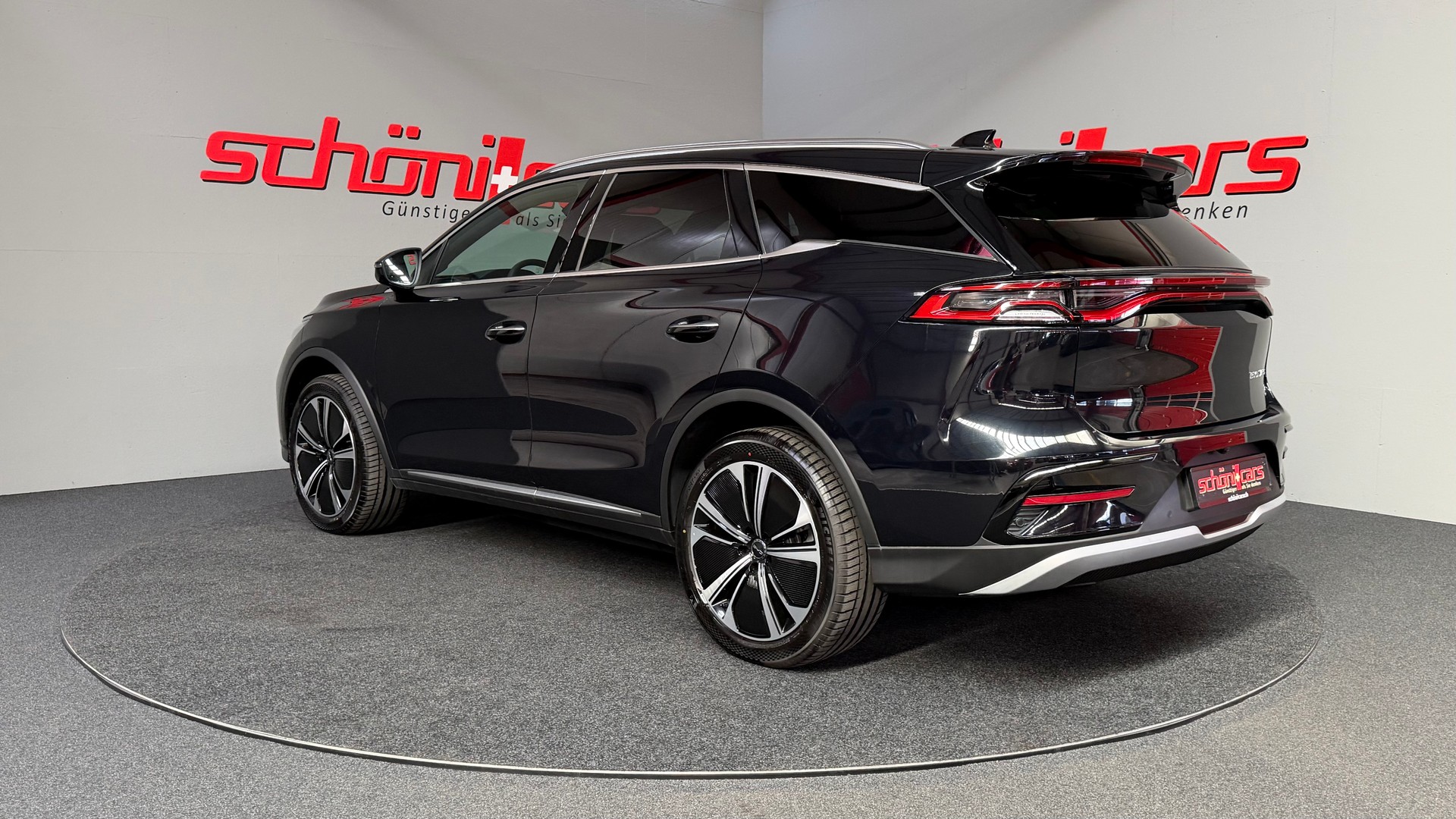 BYD TANG FLAGSHIP 7 Pl. 4x4-image-3