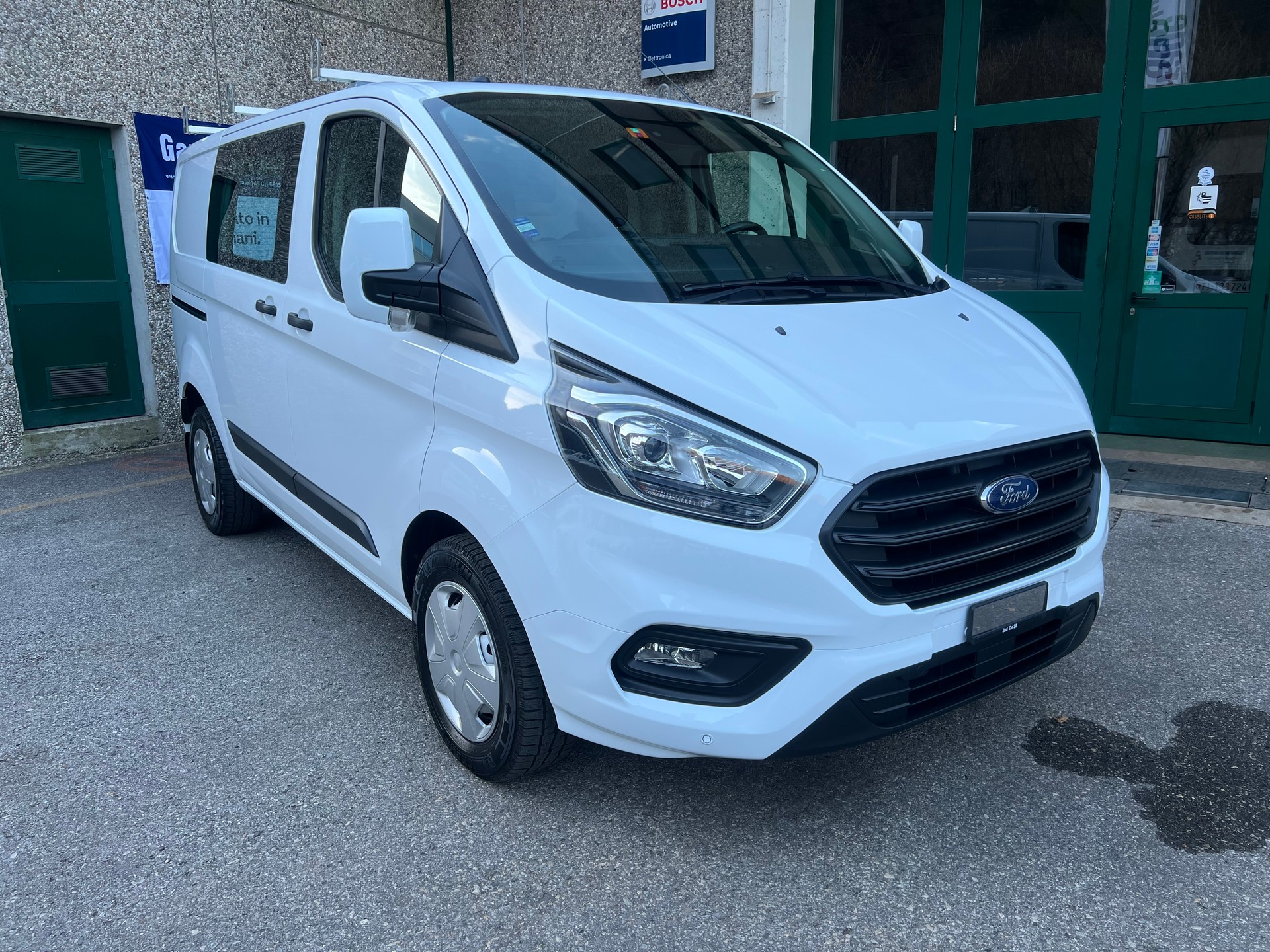 FORD Transit Custom Van 320 L1H1 Ambiente