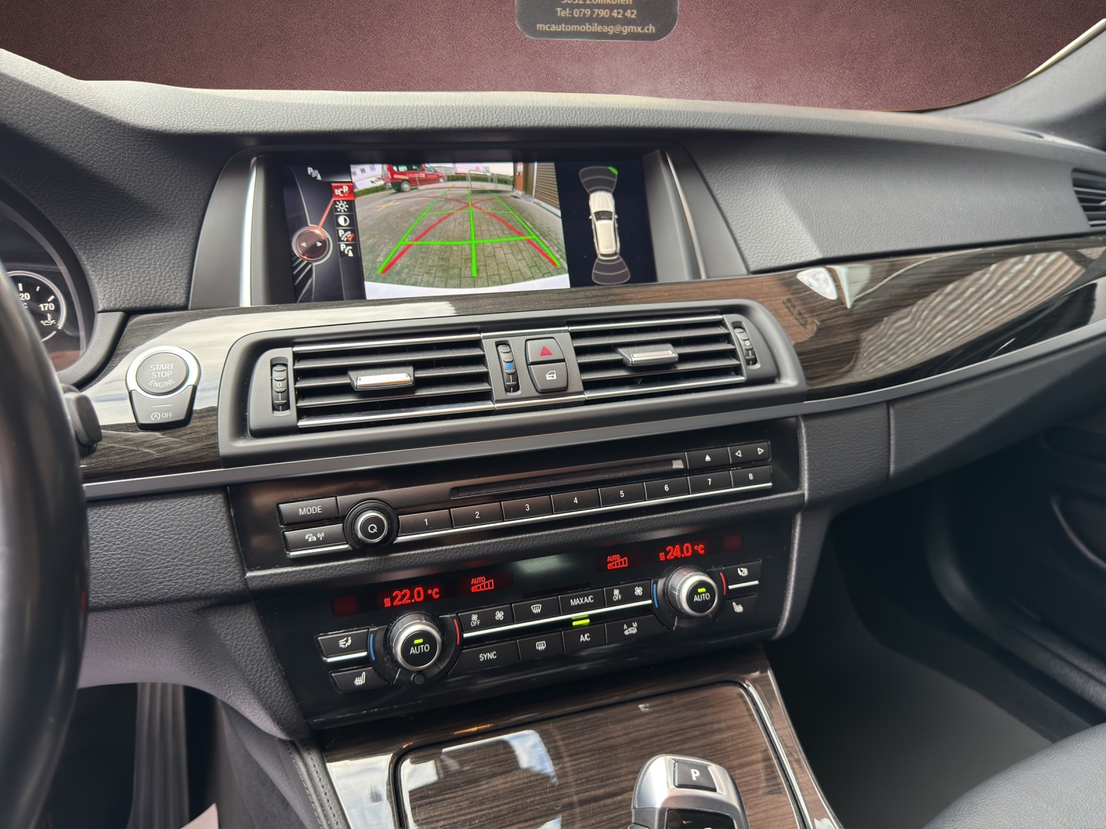 BMW 528i MSport Touring xDrive-image-10