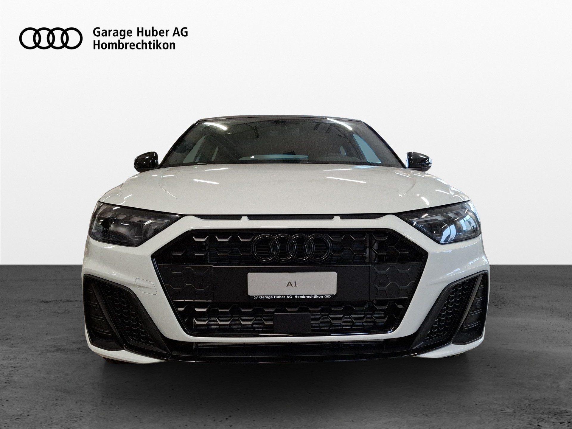AUDI A1 Sportback 40 TFSI S Line S-tronic-image-2