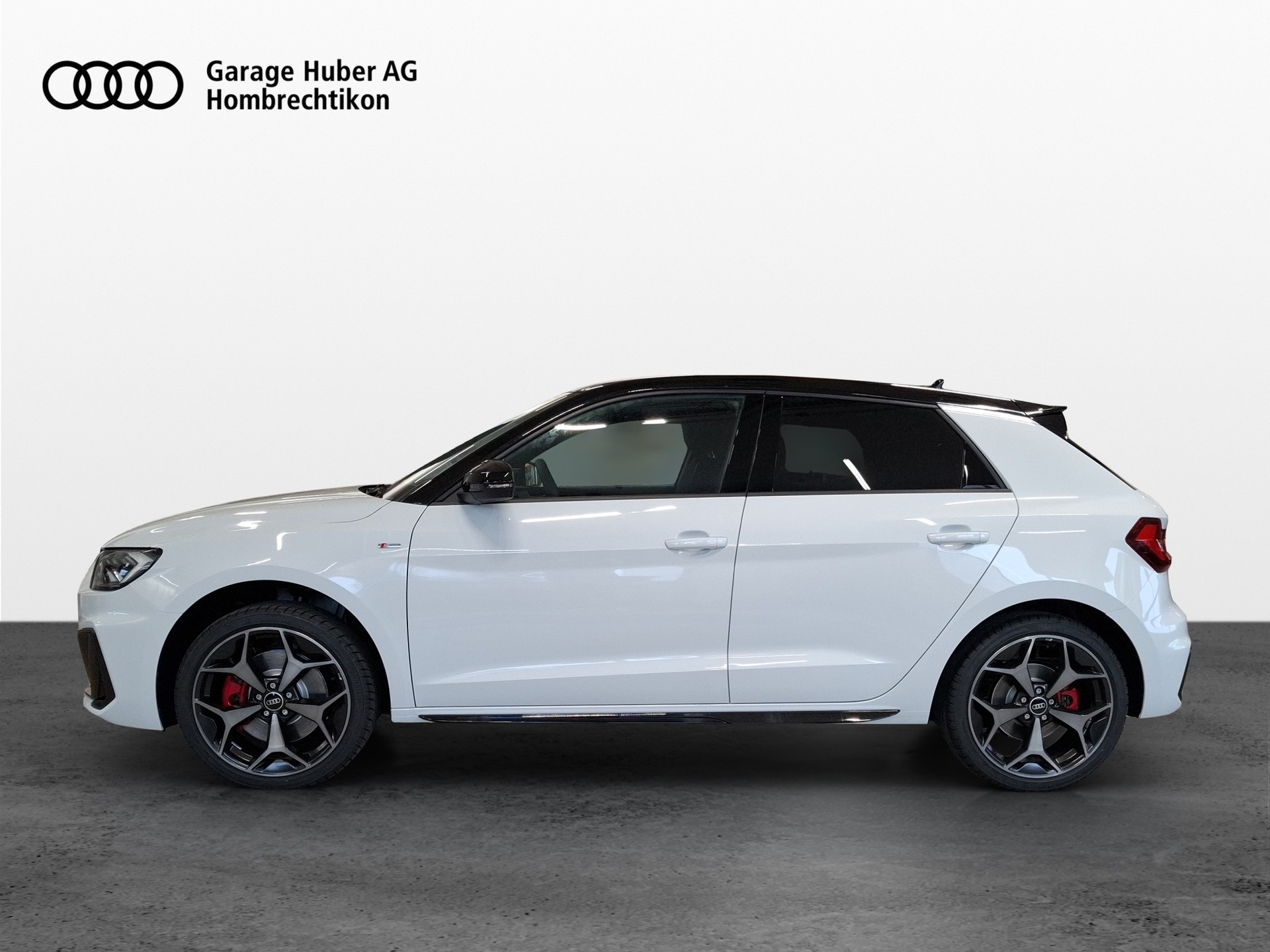 AUDI A1 Sportback 40 TFSI S Line S-tronic-image-1