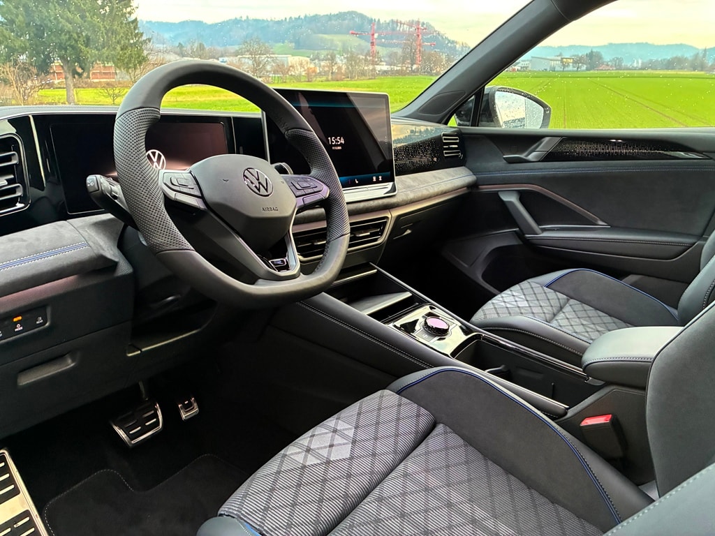 VW Tiguan 2.0 TSI DSG R-Line 4Motion-image-8