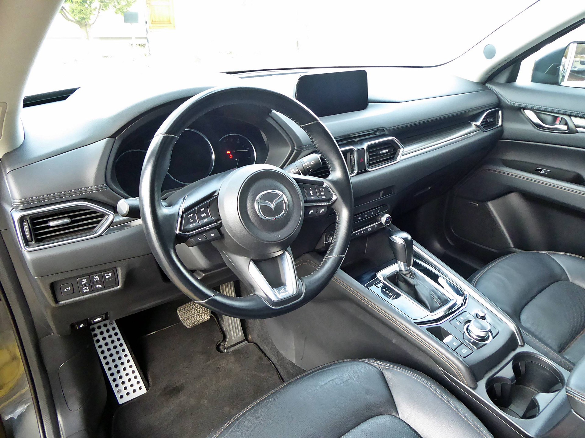 MAZDA CX-5 D 184 Revolution AWD-image-10