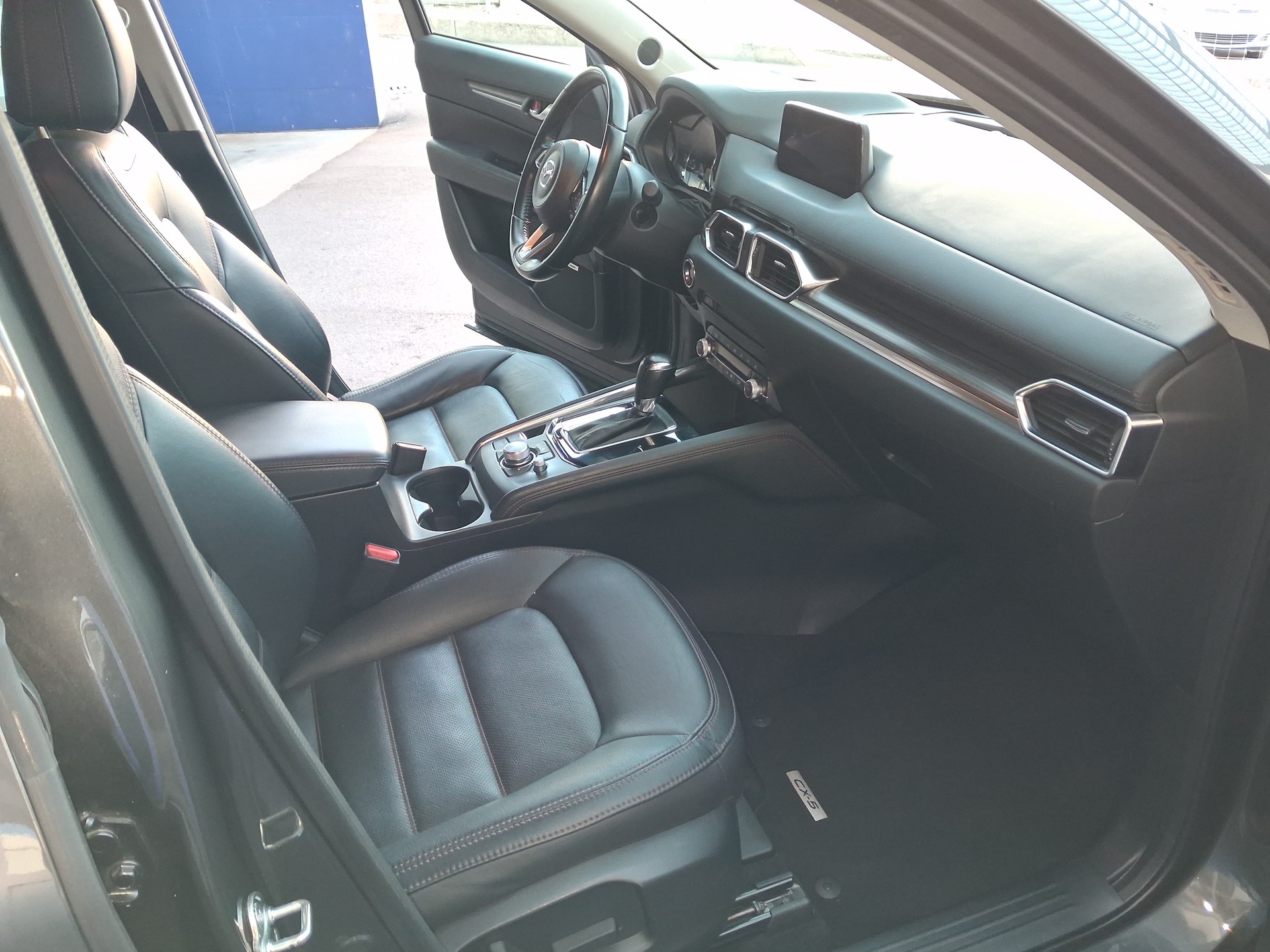 MAZDA CX-5 D 184 Revolution AWD-image-8