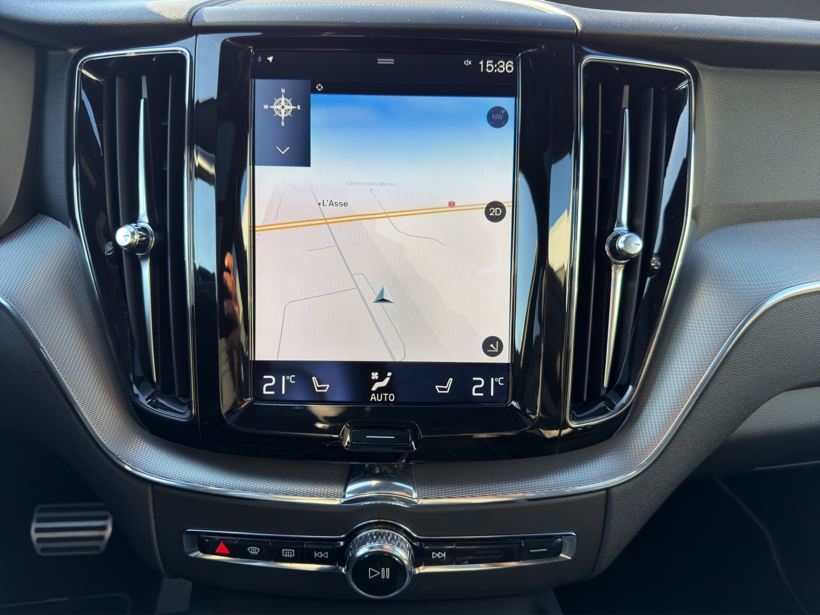 Image VOLVO XC60 XC60 D5 AWD R-Design Geartronic
