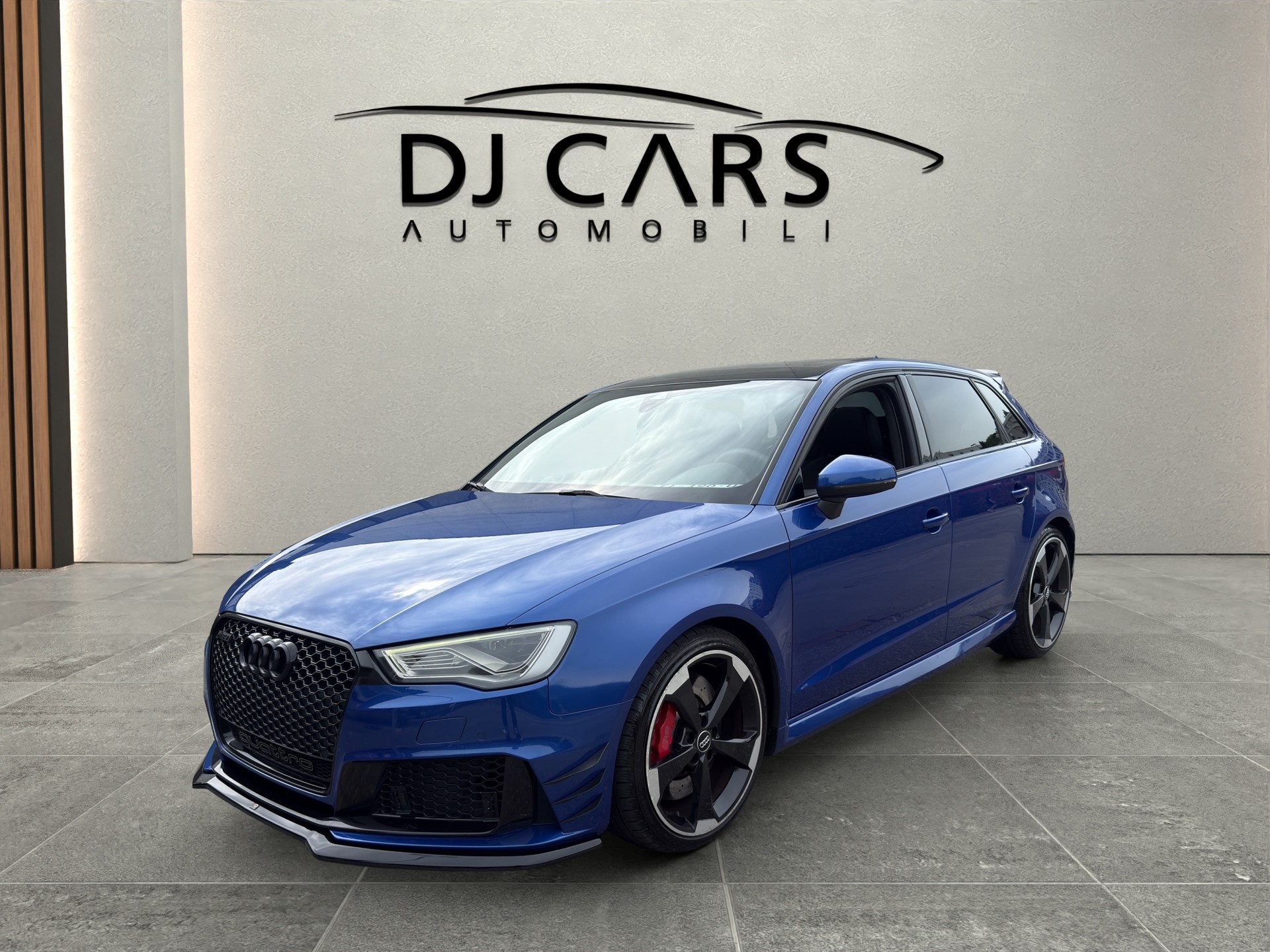 AUDI RS3 2.5 TSI quattro S-tronic