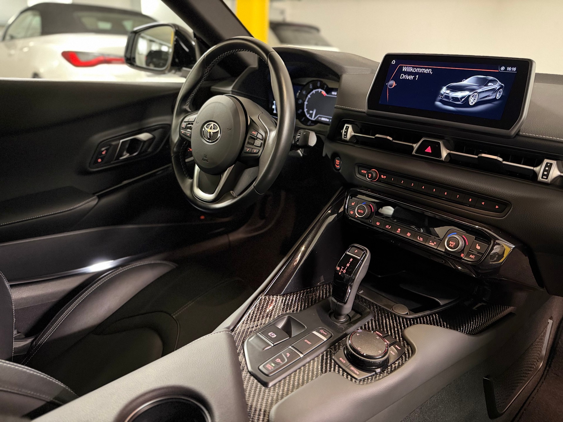 TOYOTA Supra GR 3.0i Turbo Premium Automat 8 - 🇨🇭ab Service!-image-9