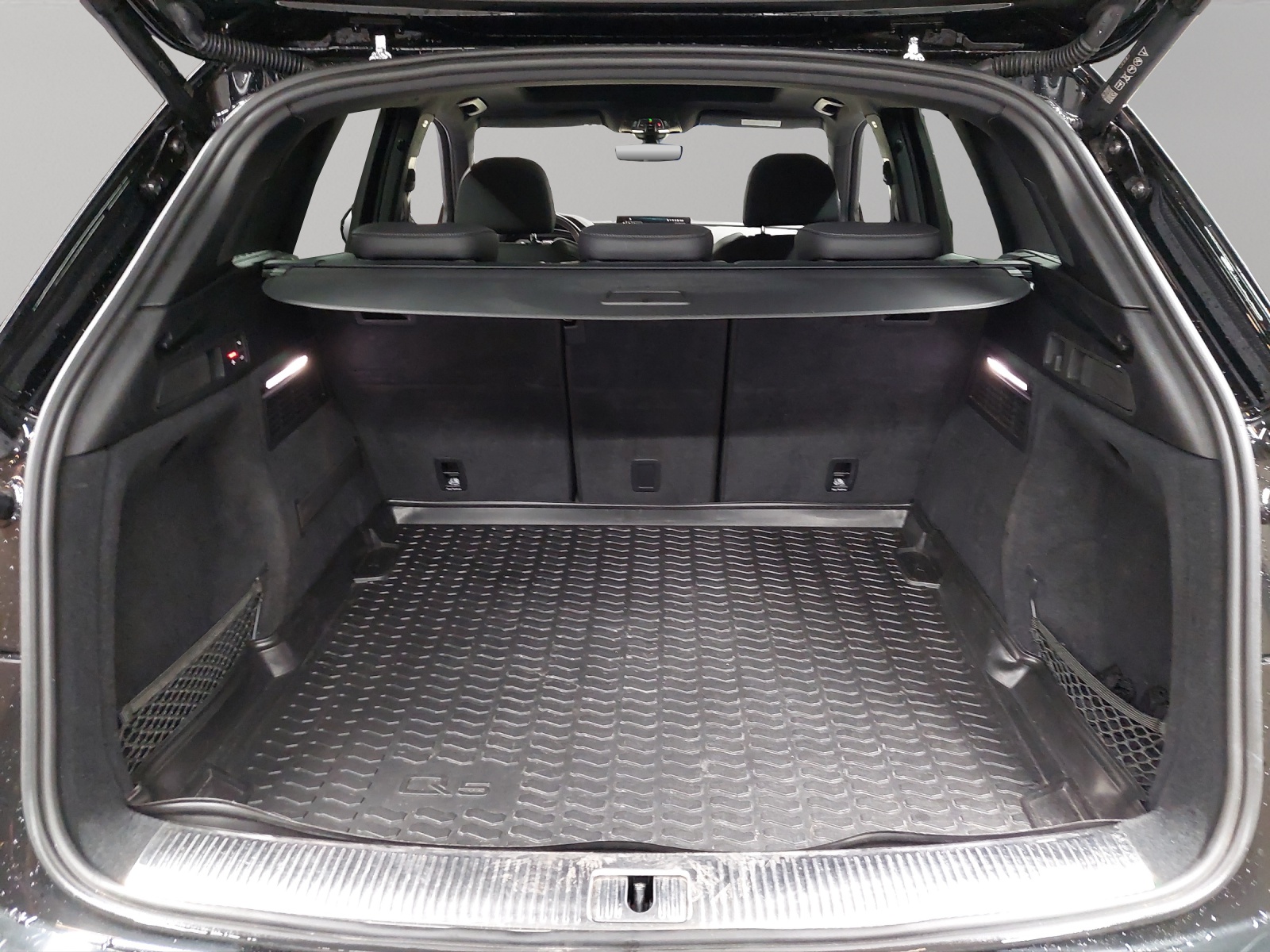 AUDI SQ5 TDI quattro tiptronic-image-10