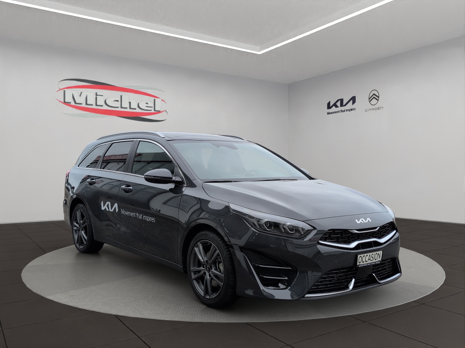 KIA Ceed SW 1.5 T-GDi MHEV GT-Line / inkl. Winterräder / CH Herstellergarantie bis 6.2032 / Leasing Aktion 0.99% 36 Mte.-image-2