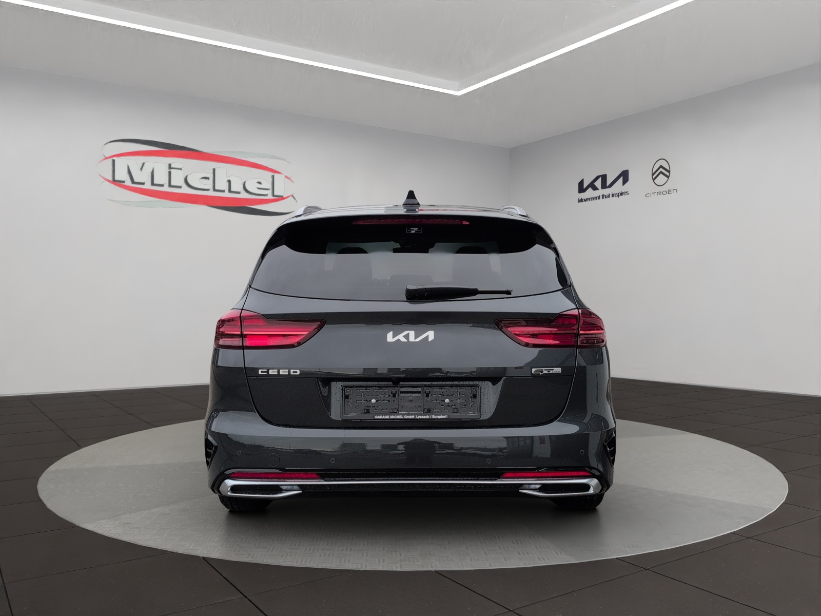 KIA Ceed SW 1.5 T-GDi MHEV GT-Line / inkl. Winterräder / CH Herstellergarantie bis 6.2032 / Leasing Aktion 0.99% 36 Mte.-image-5