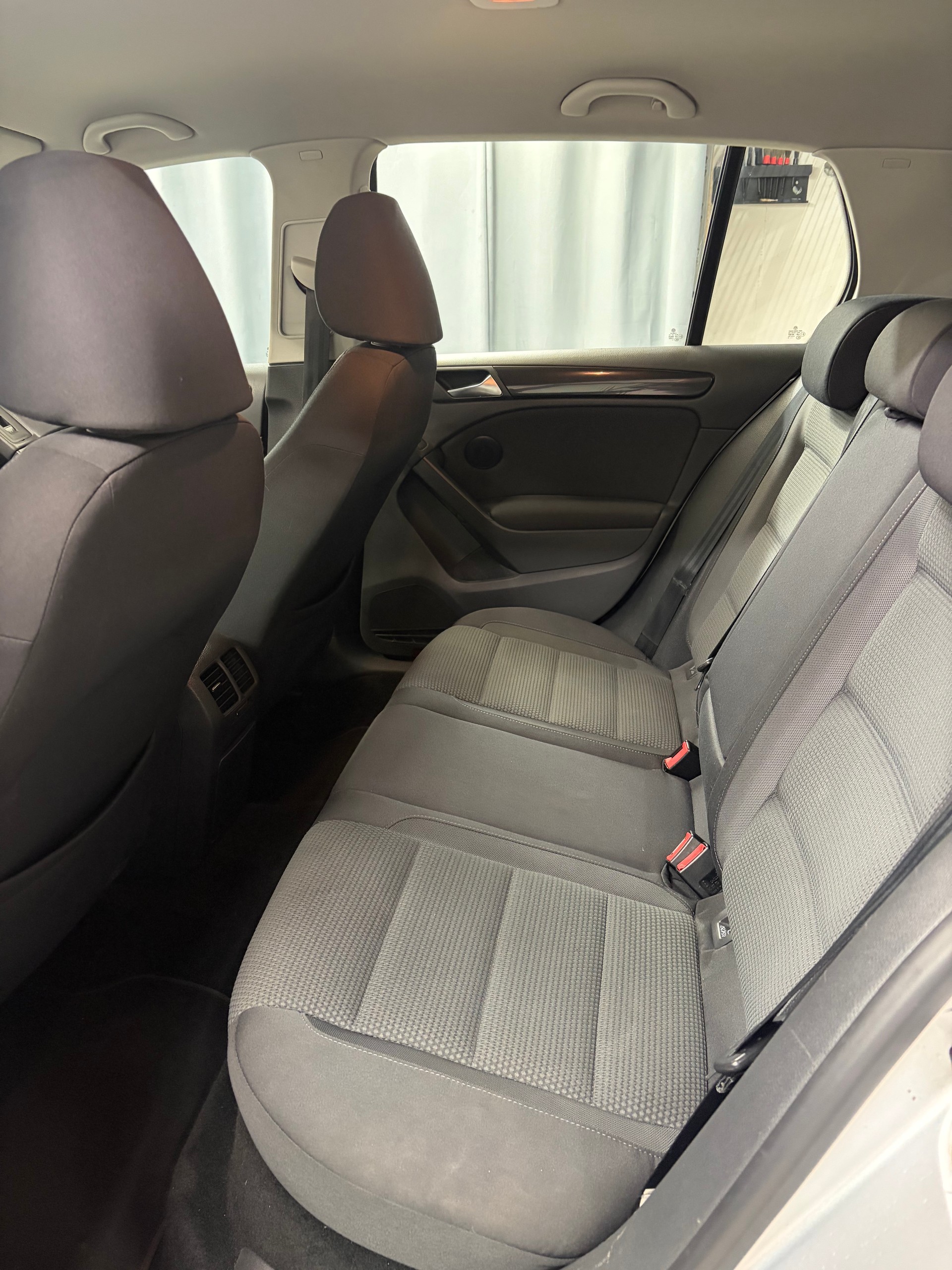 VW Golf 1.4 TSI Comfortline DSG-image-8