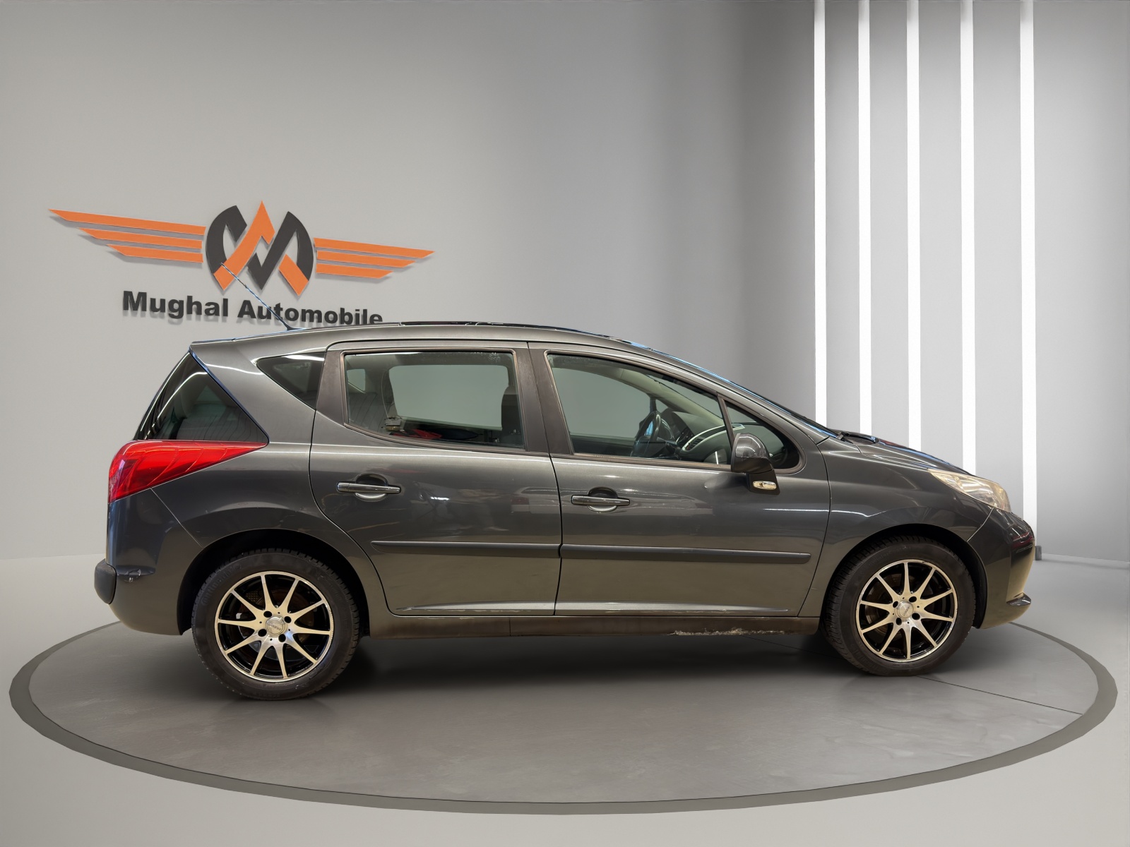PEUGEOT 207 SW 1.6 16V Trendy Automatic-image-3