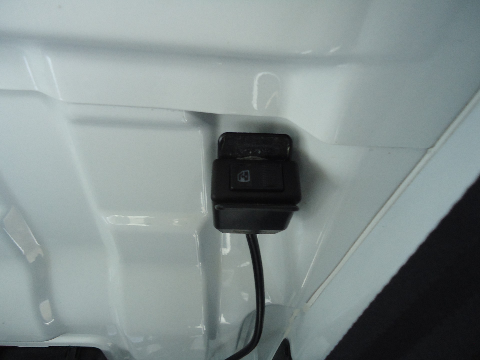 BAW Reech mit MOTORADSCHILD ! ! 700 kg. NL !-image-5