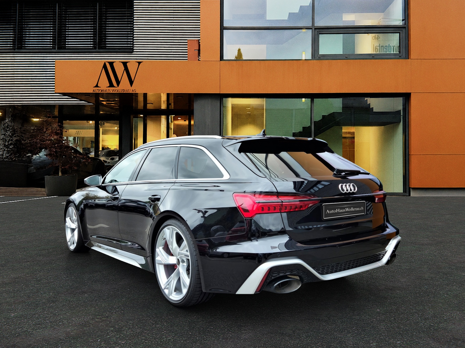 AUDI RS6 Avant 4.0 TFSI V8 quattro-image-3