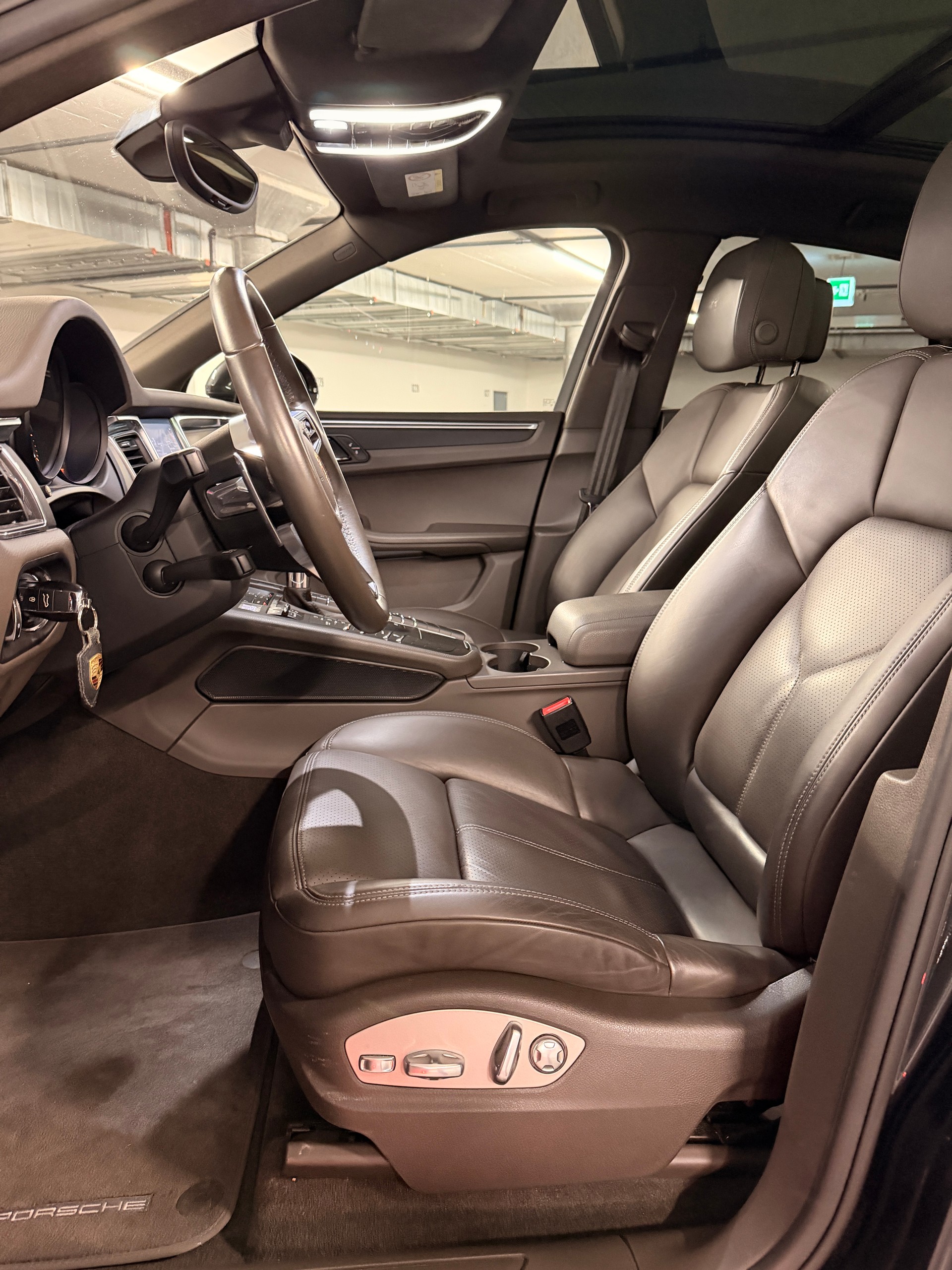 PORSCHE Macan PDK-image-10