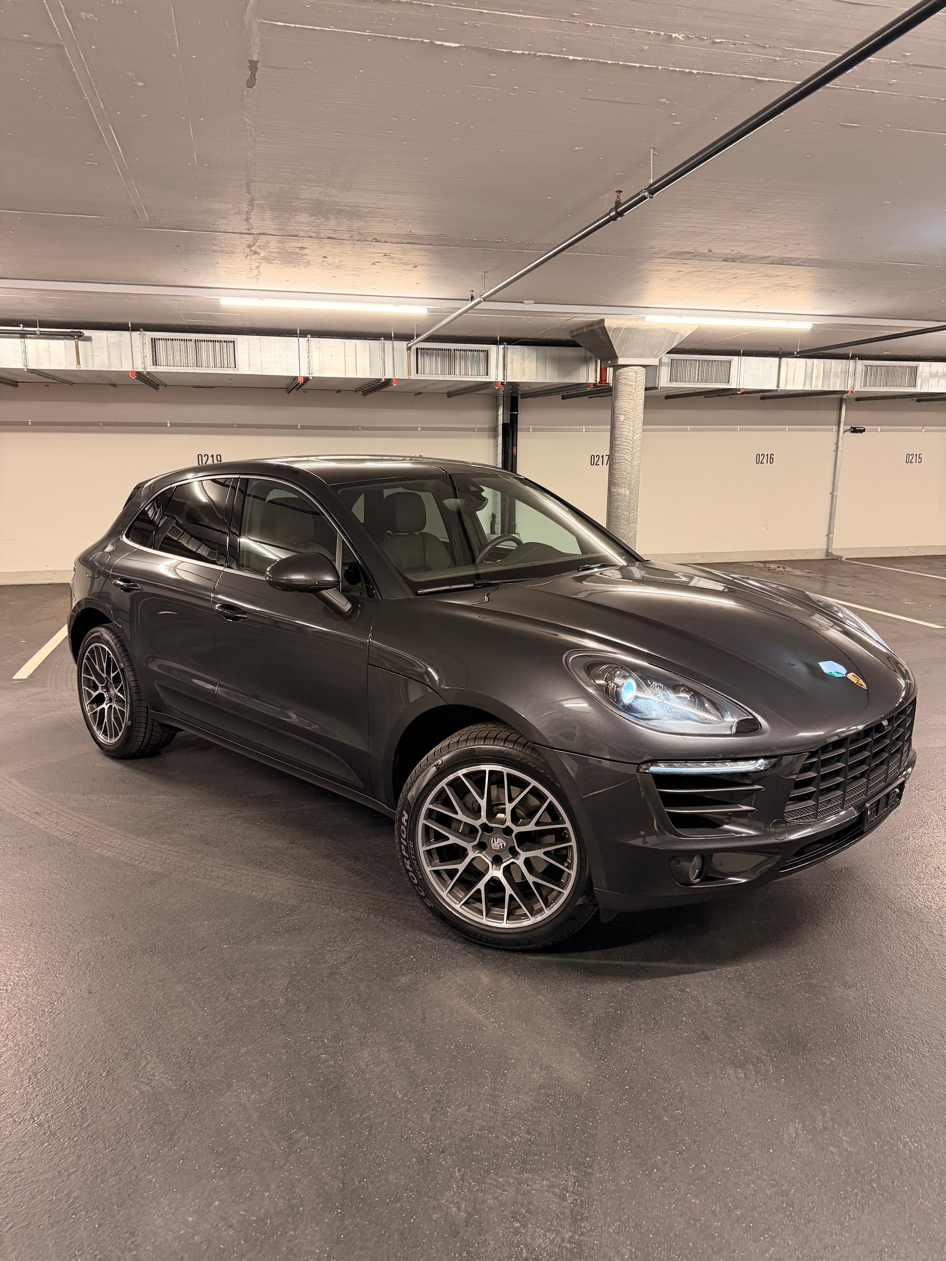 PORSCHE Macan PDK-image-2