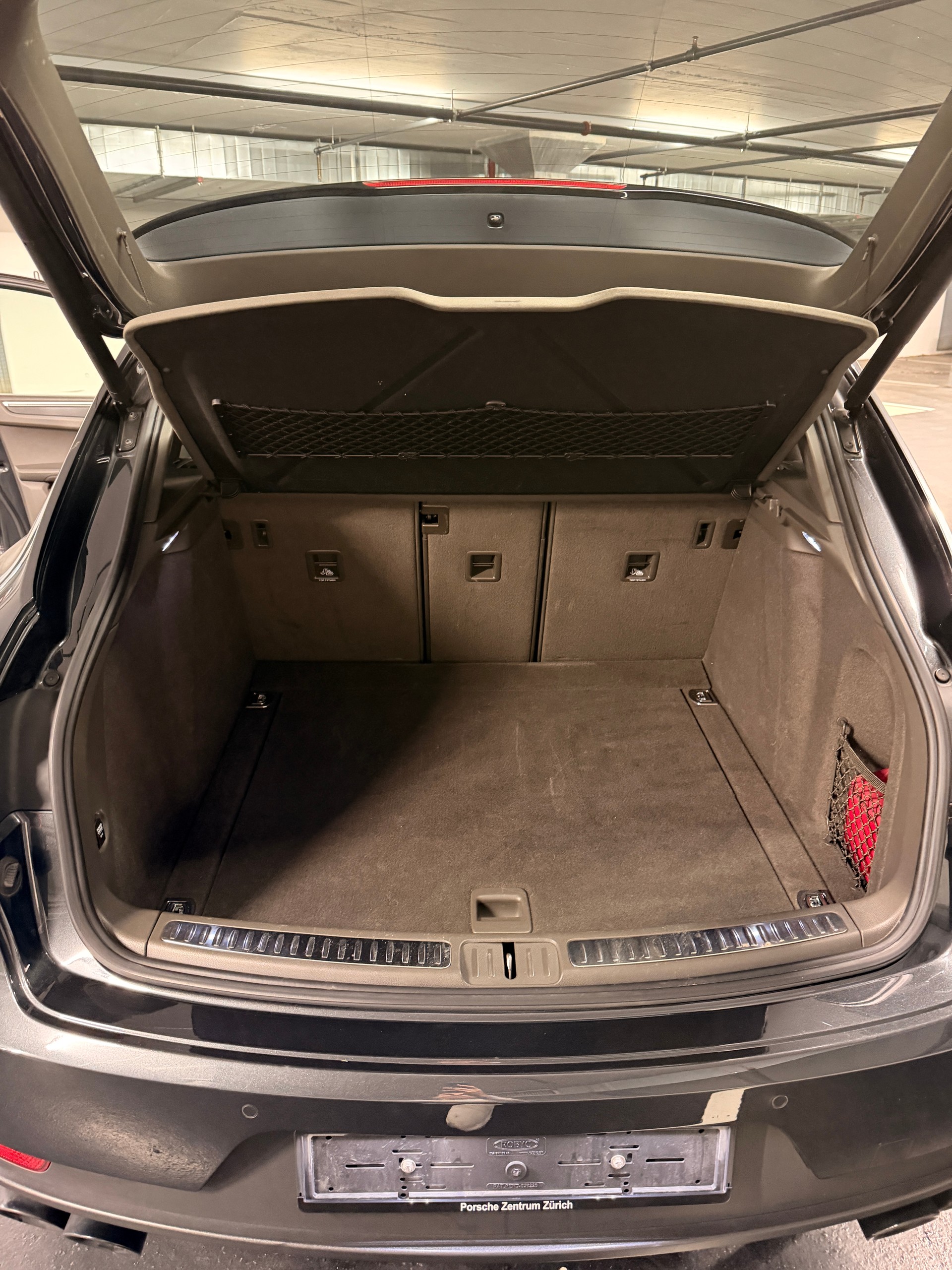 PORSCHE Macan PDK-image-14