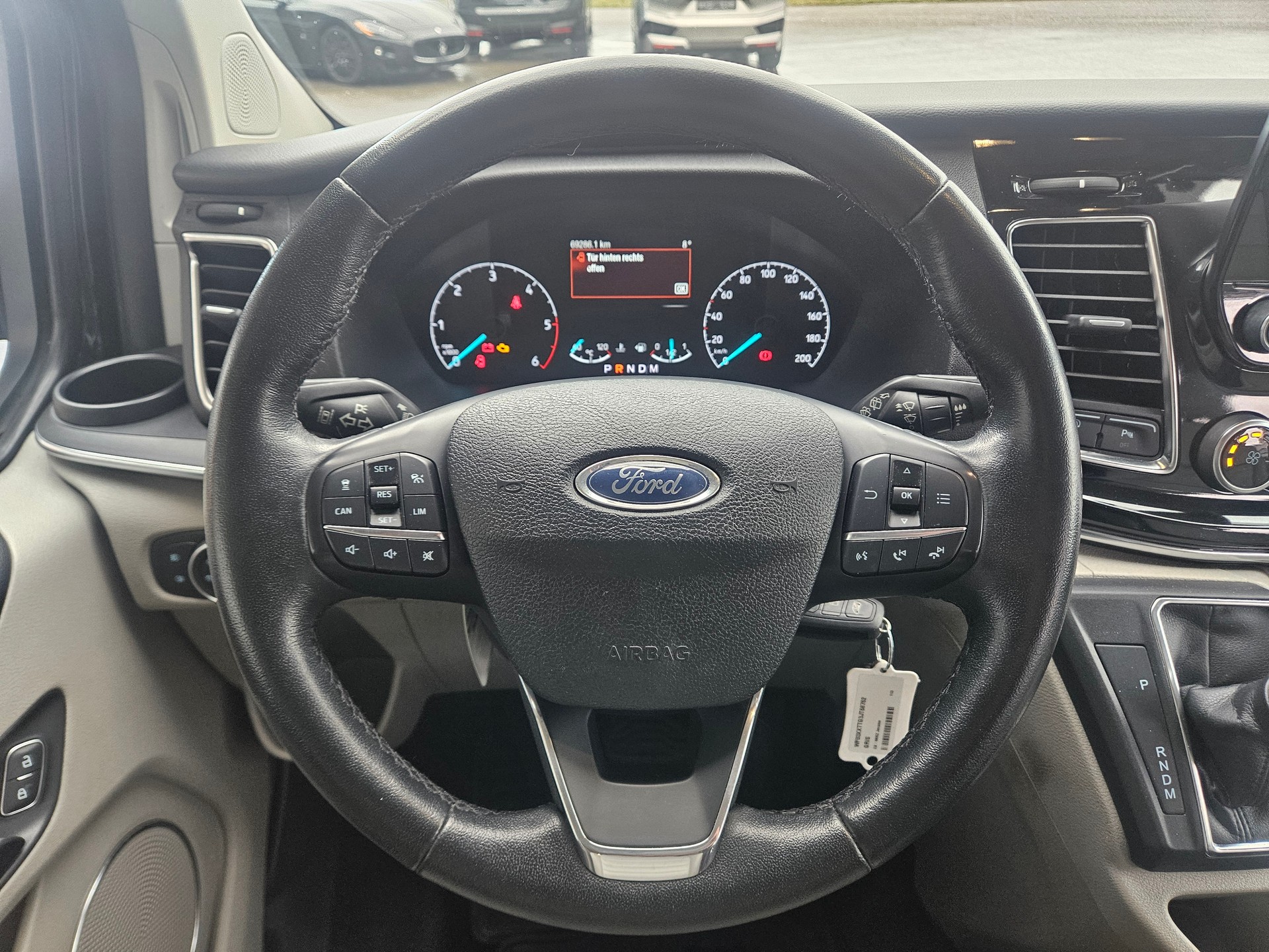 FORD Tourneo Custom 310 L2H1 Titanium SelectShift A-image-12
