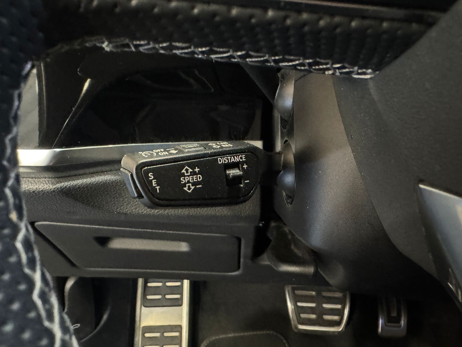 AUDI Q3 45 TFSI e S line Attraction S-tronic-image-14